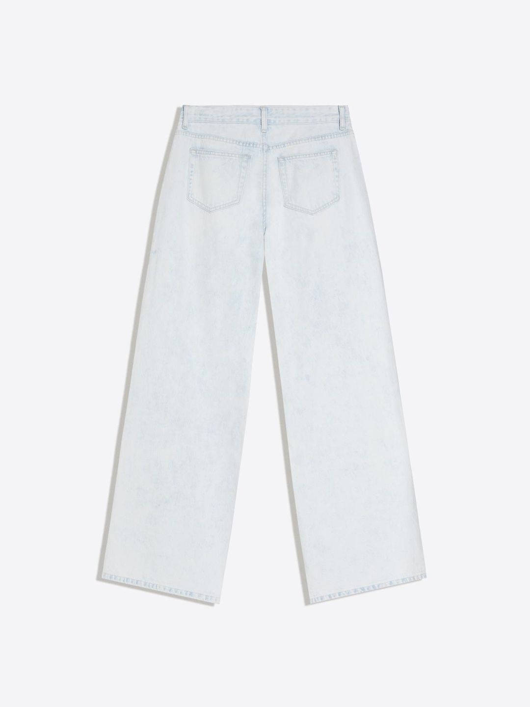 Low-rise wide-leg jeans