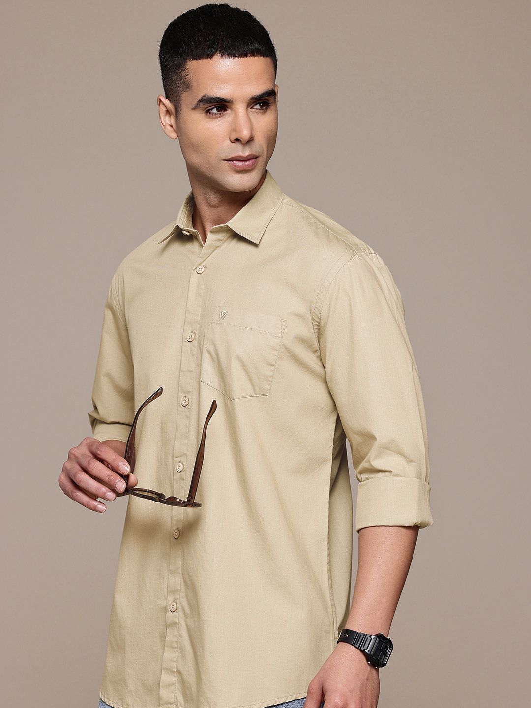 BLUE SQUAD Beige Regular Fit Casual Shirt