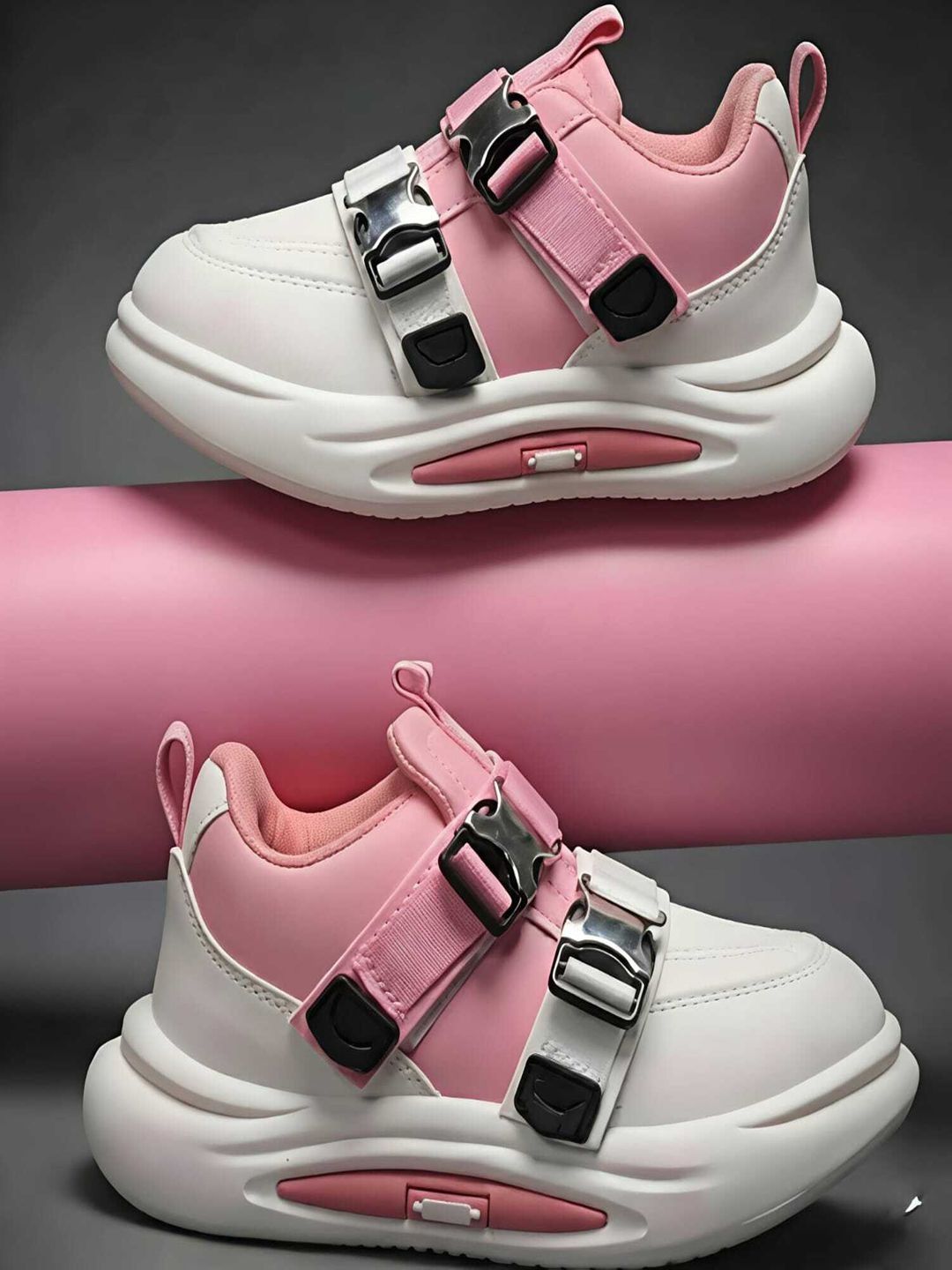 Crazyly Boys Colourblocked Sneakers