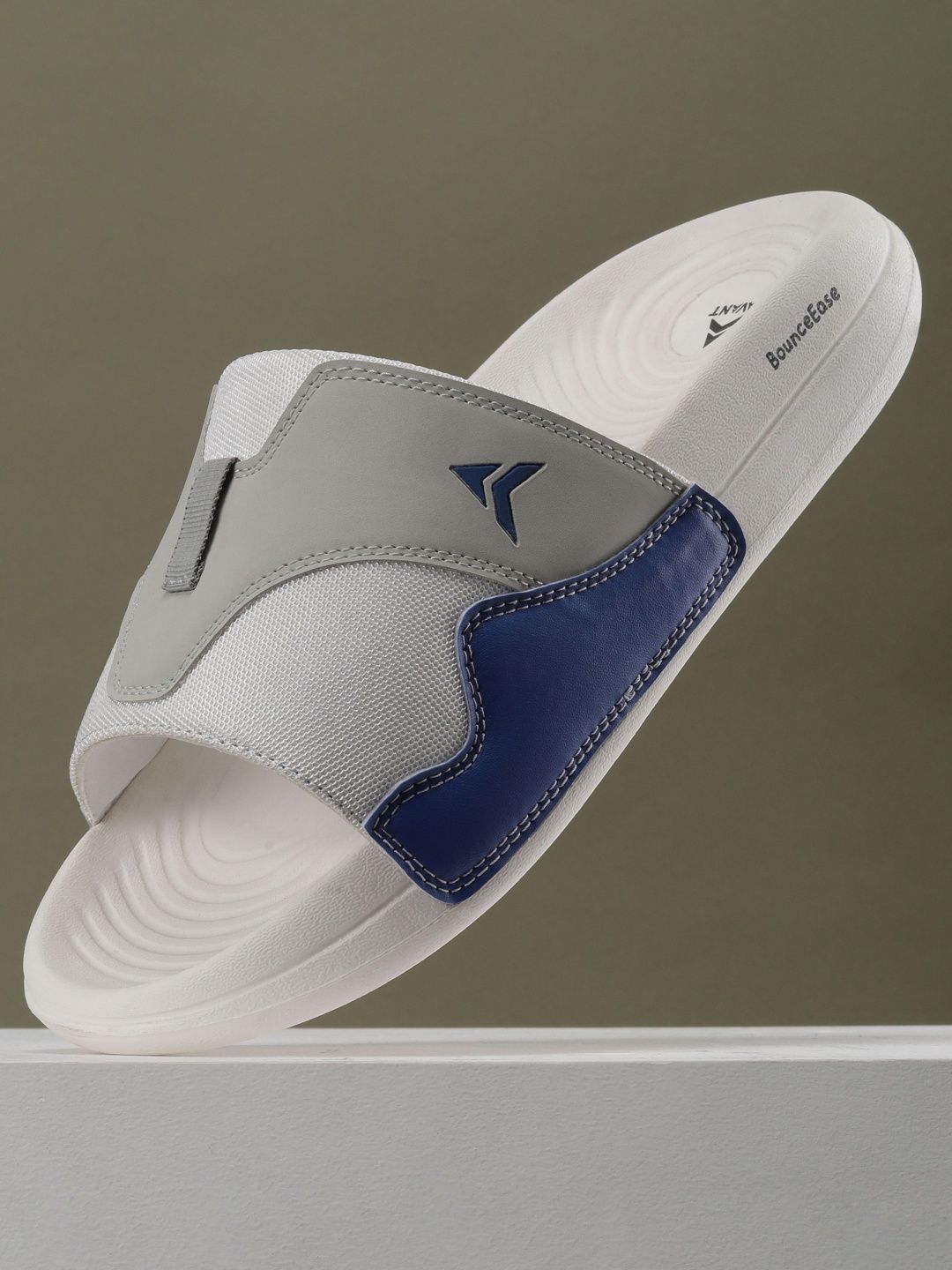 AVANT Men SoftStride Sliders - White & Blue