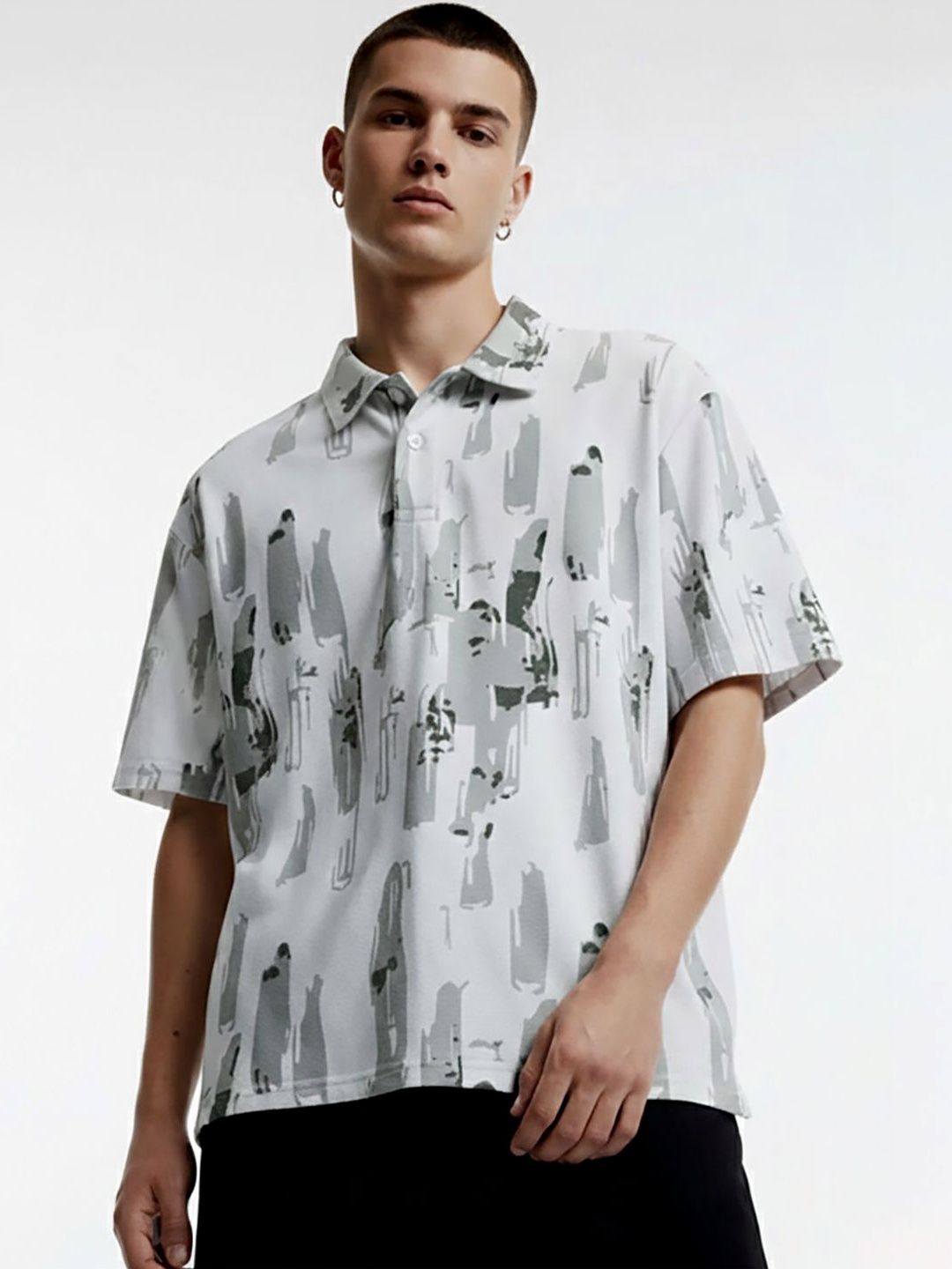 glitchez Men Printed Polo Collar T-shirt