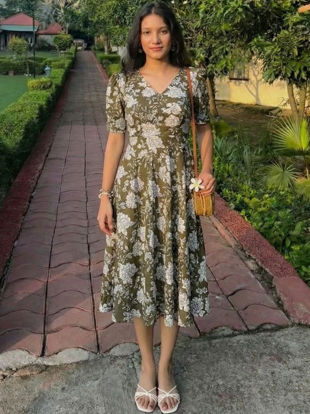 DHAKRE FASHION DHAKRE FASHION Floral Print Puff Sleeve Fit & Flare Midi Dress