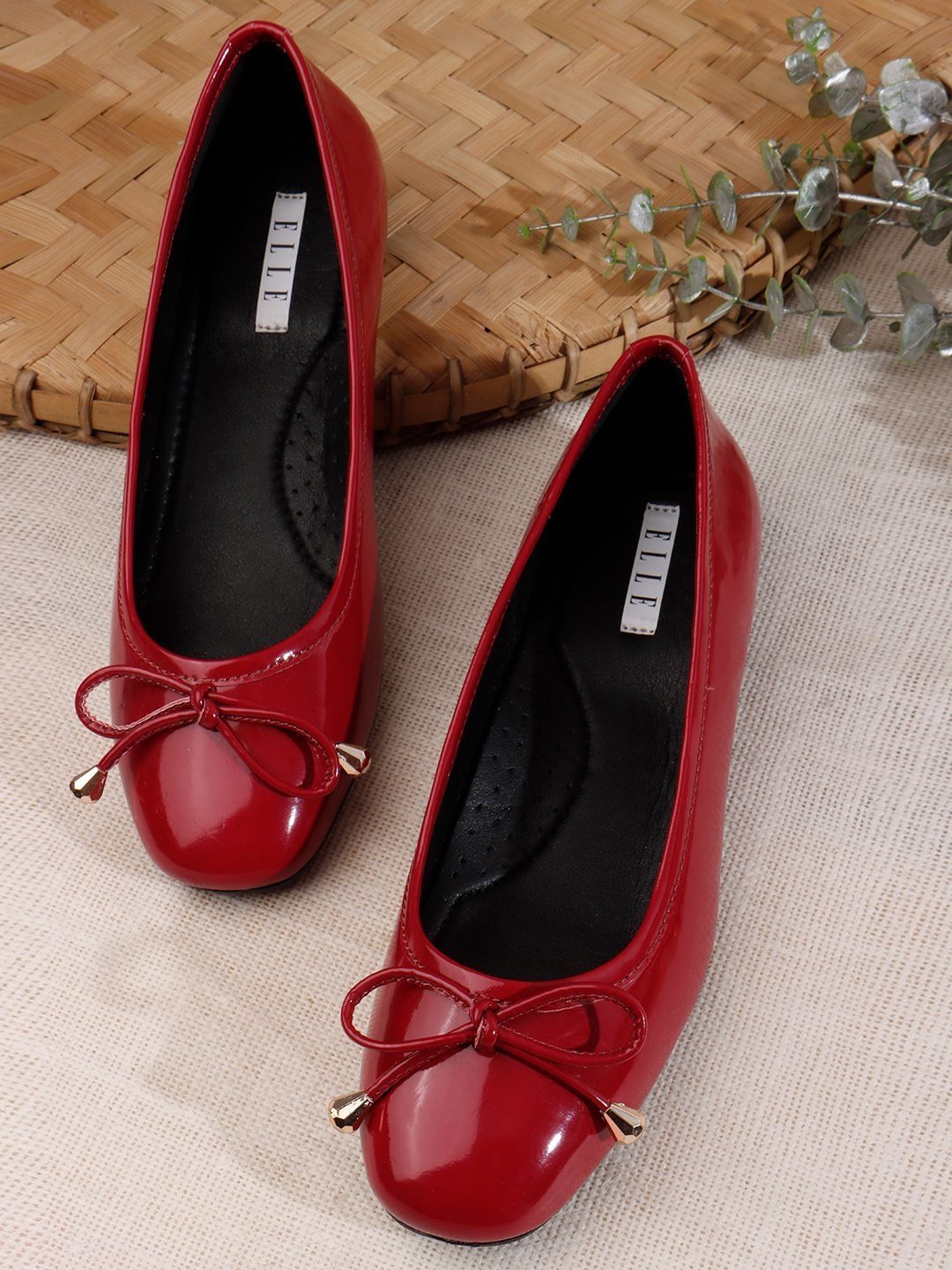 ELLE Women Ballet with Bows Flats