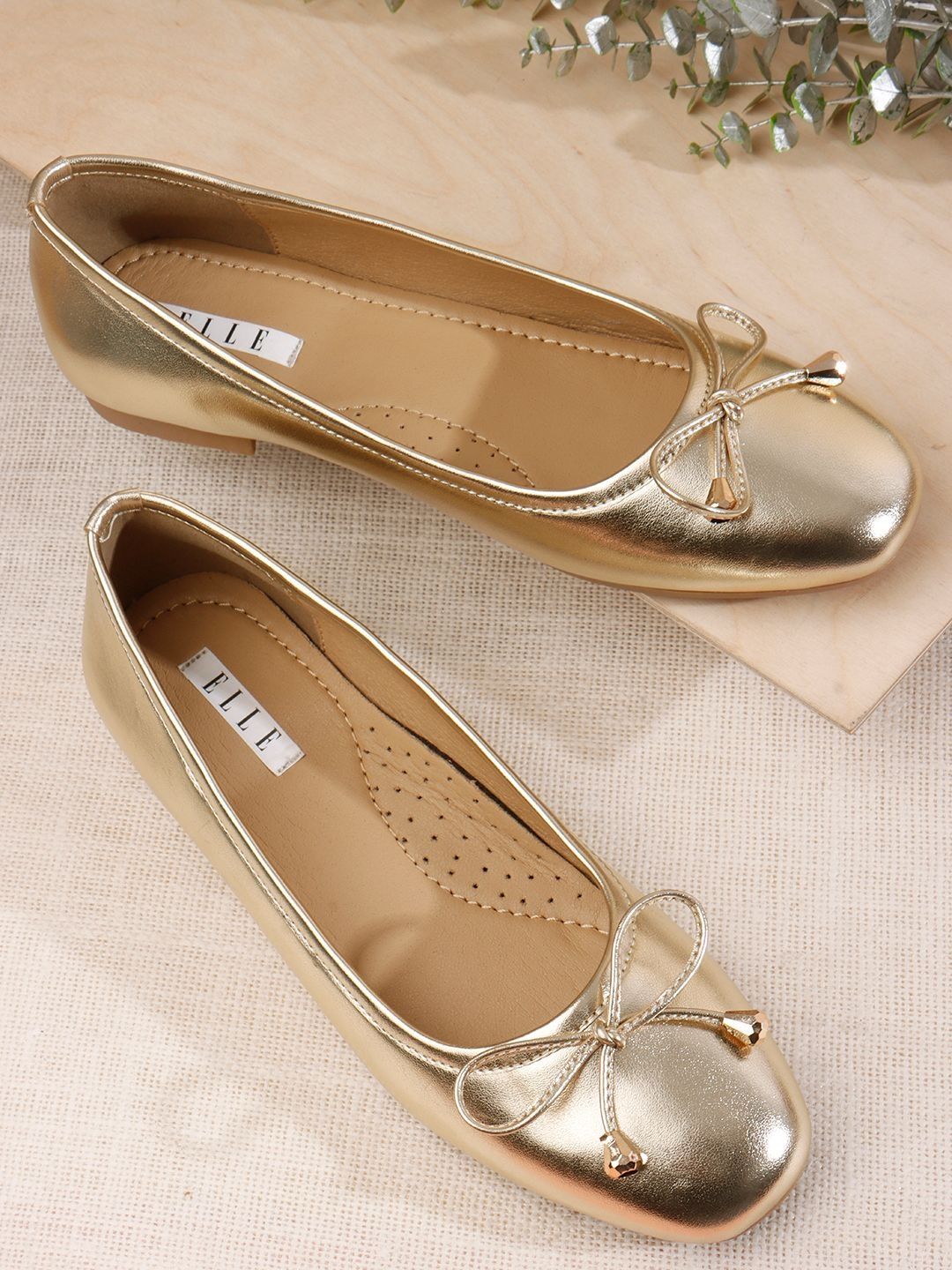 ELLE Women Ballet with Bows Flats