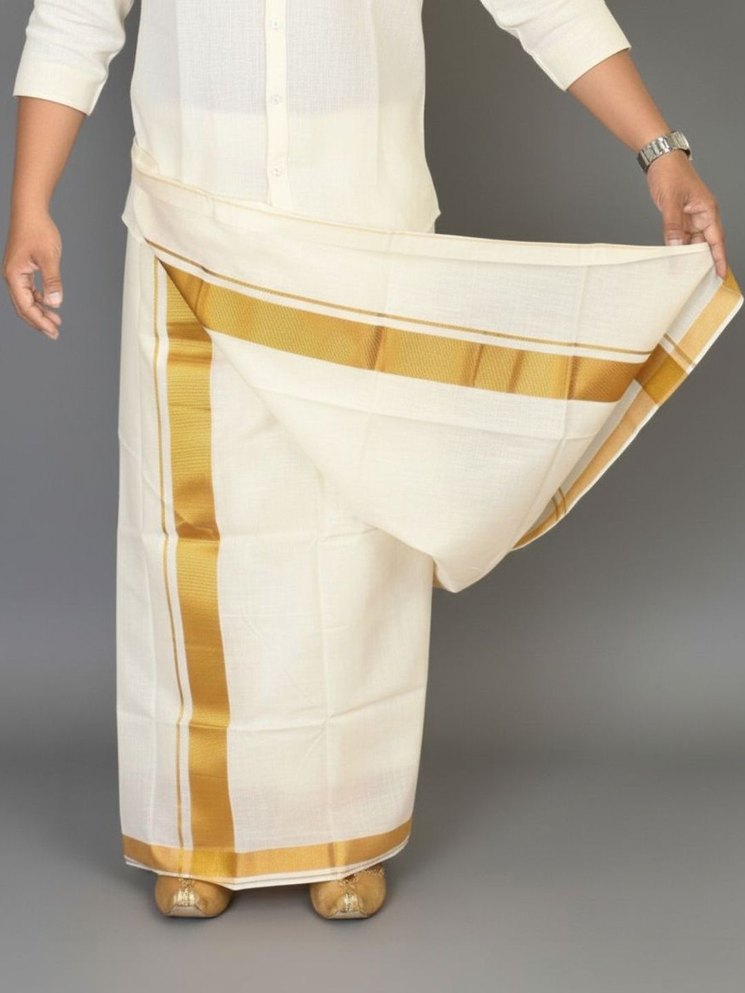TUNI MANI Men Cotton Dhoti with Zari Border