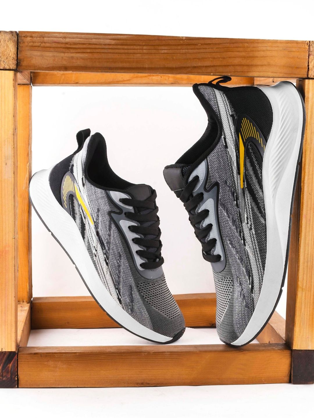RGY Men Running Non-Marking Shoes