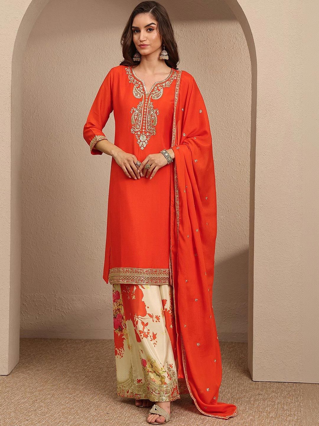 Libas Libas Women Floral Embroidered Regular Kurta with Palazzos & With Dupatta