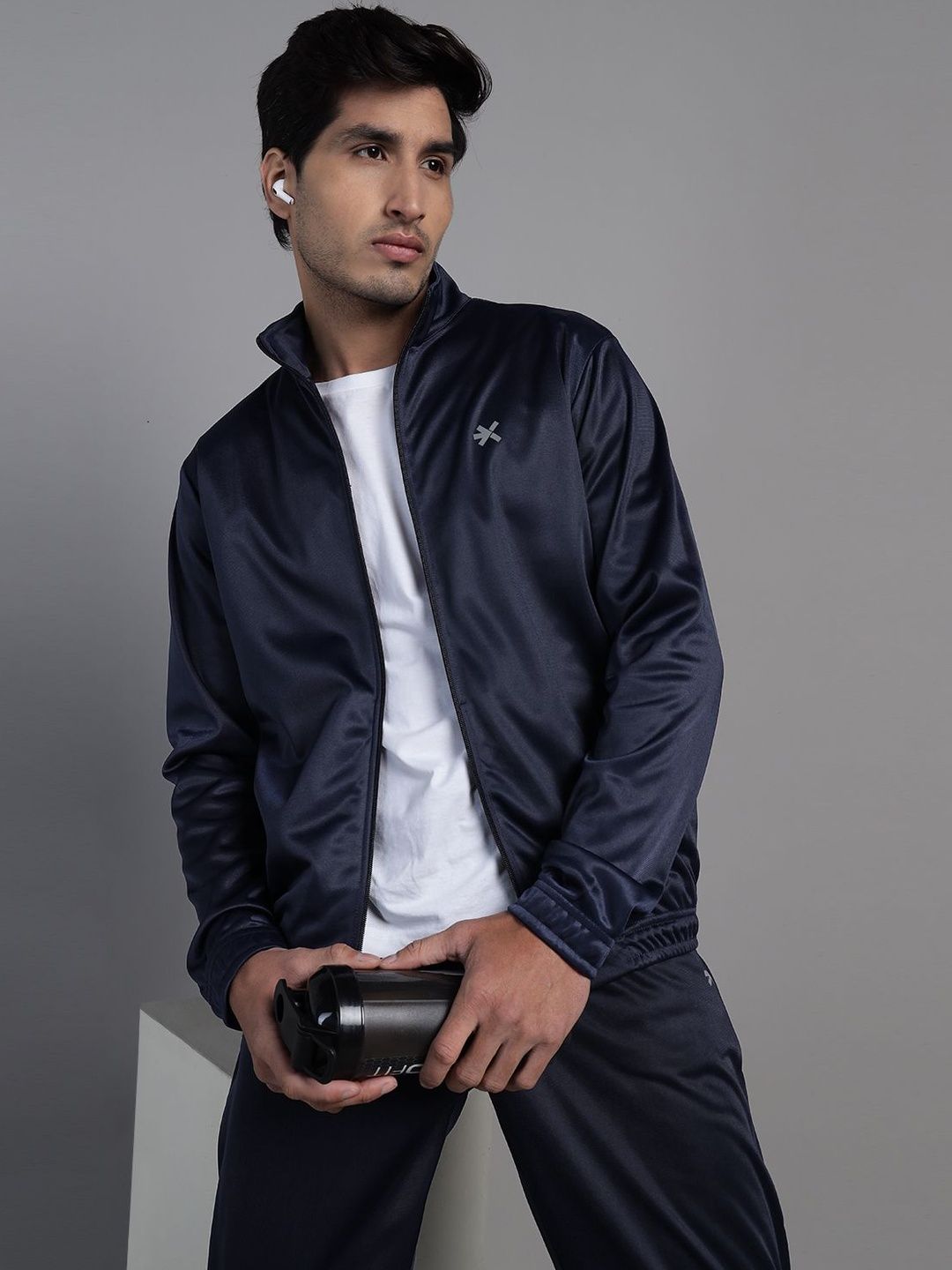 HRX by Hrithik Roshan Mock Collar Mid-Rise Tracksuits