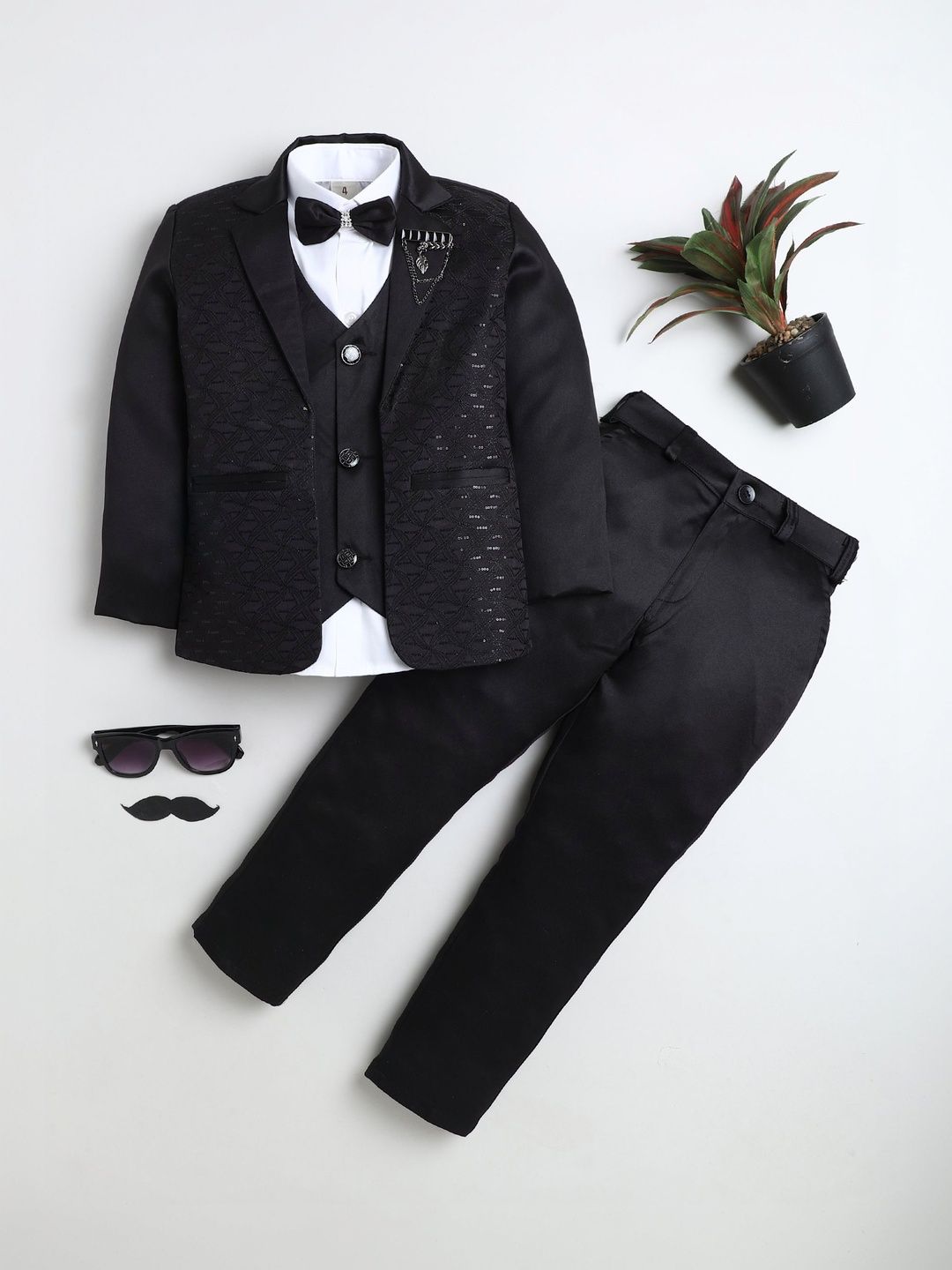 Sangria Boys Geometric Jacquard Woven 3-Piece Suit Set With Bow Tie