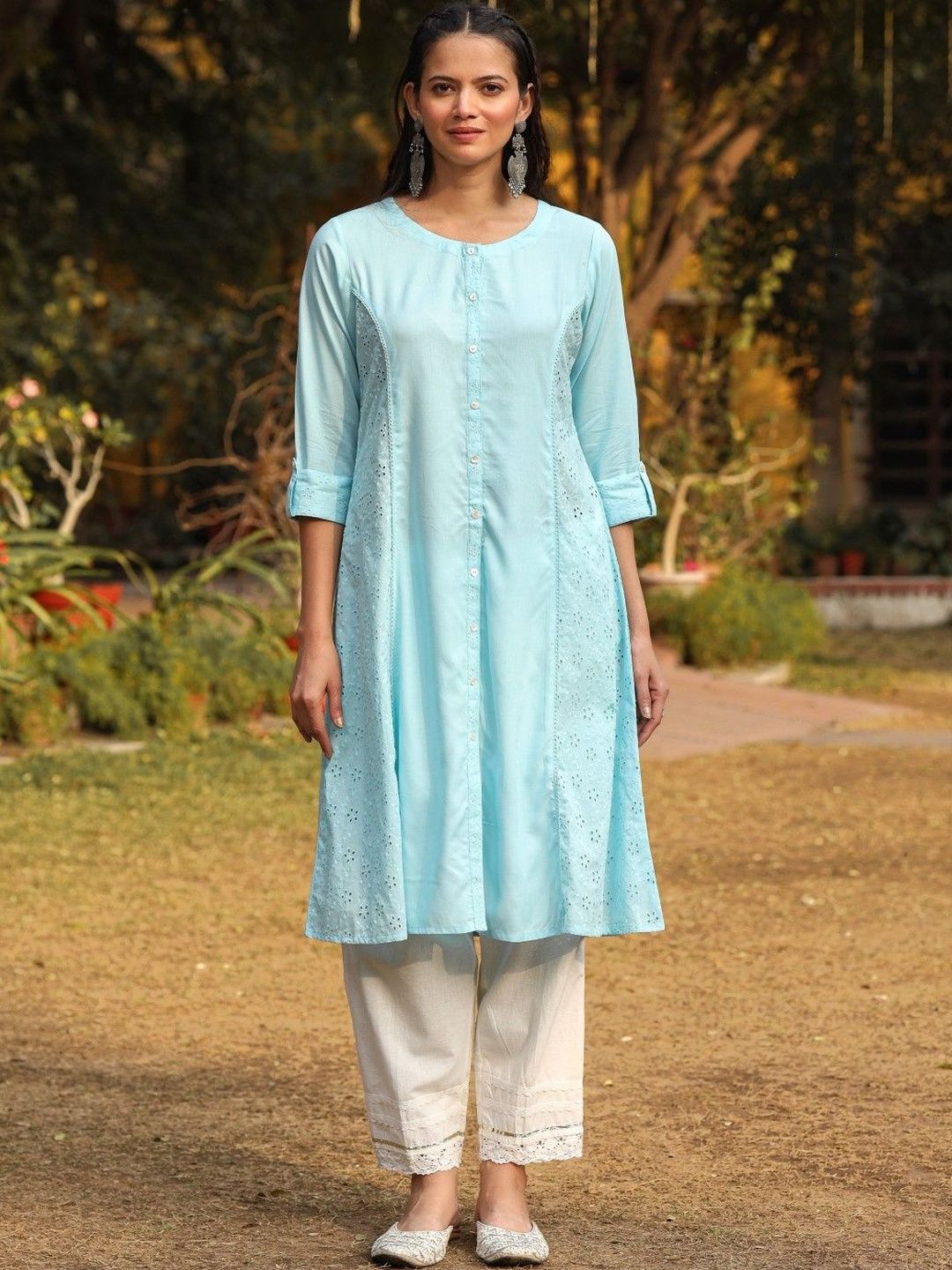 Juniper Women Floral Embroidered Liva Kurta