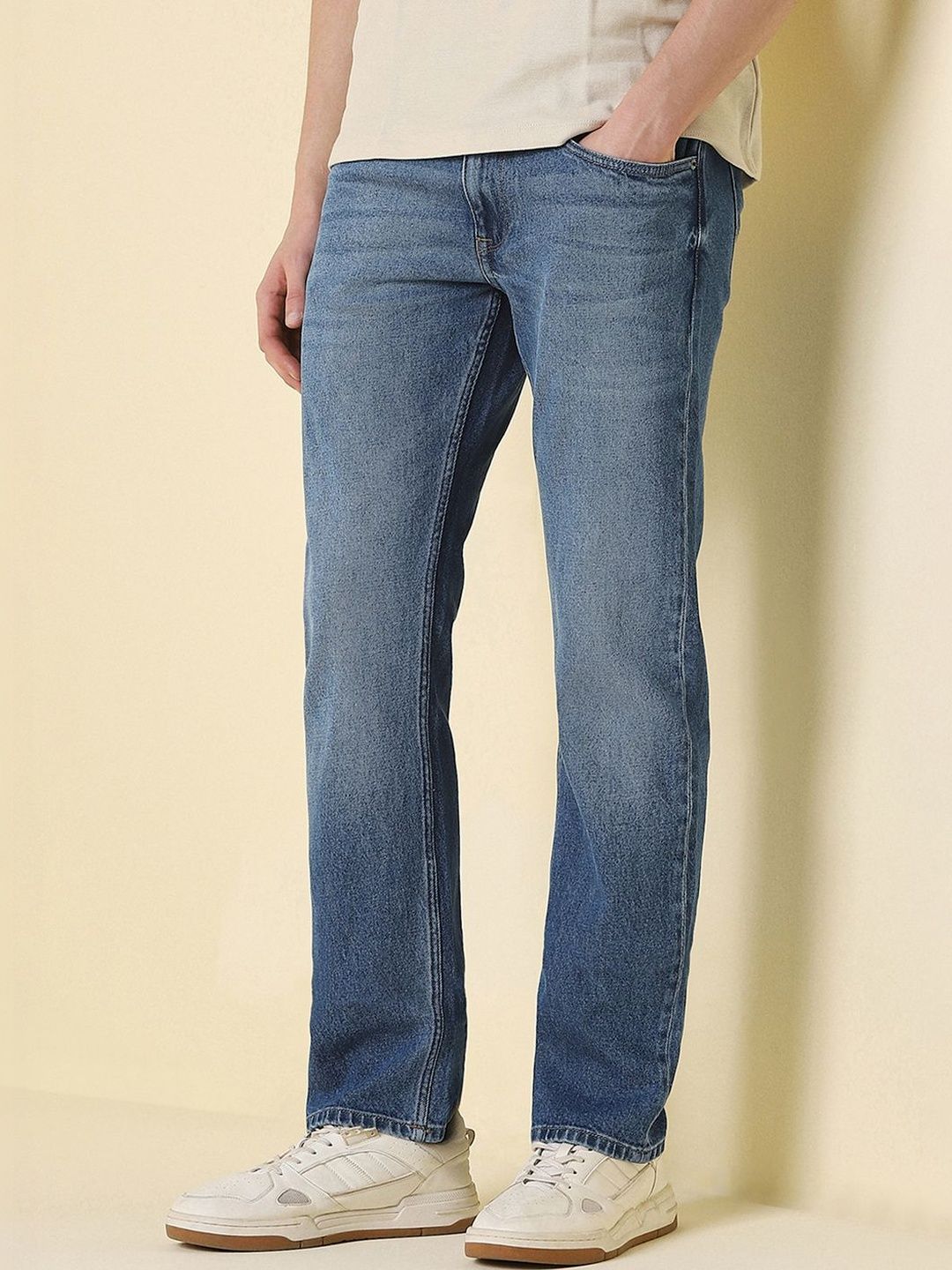 Allen Solly Men Regular Fit Mid-Rise Light Fade Stretchable Jeans