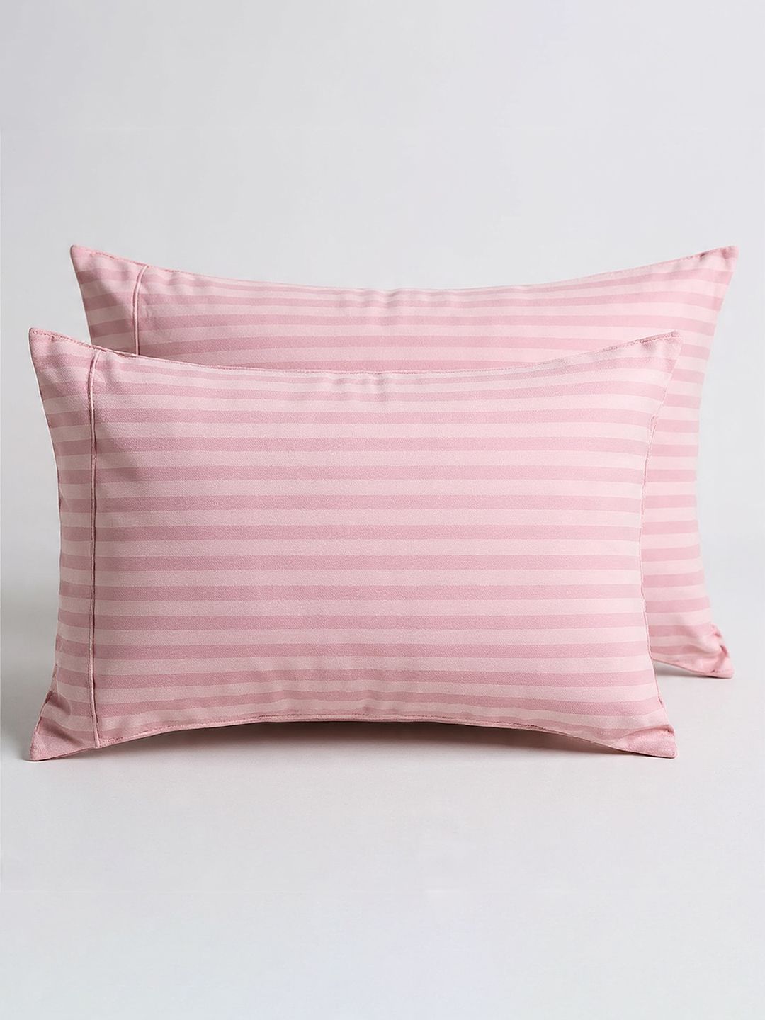 Y&A'M Set Of 2 Peach Pillows