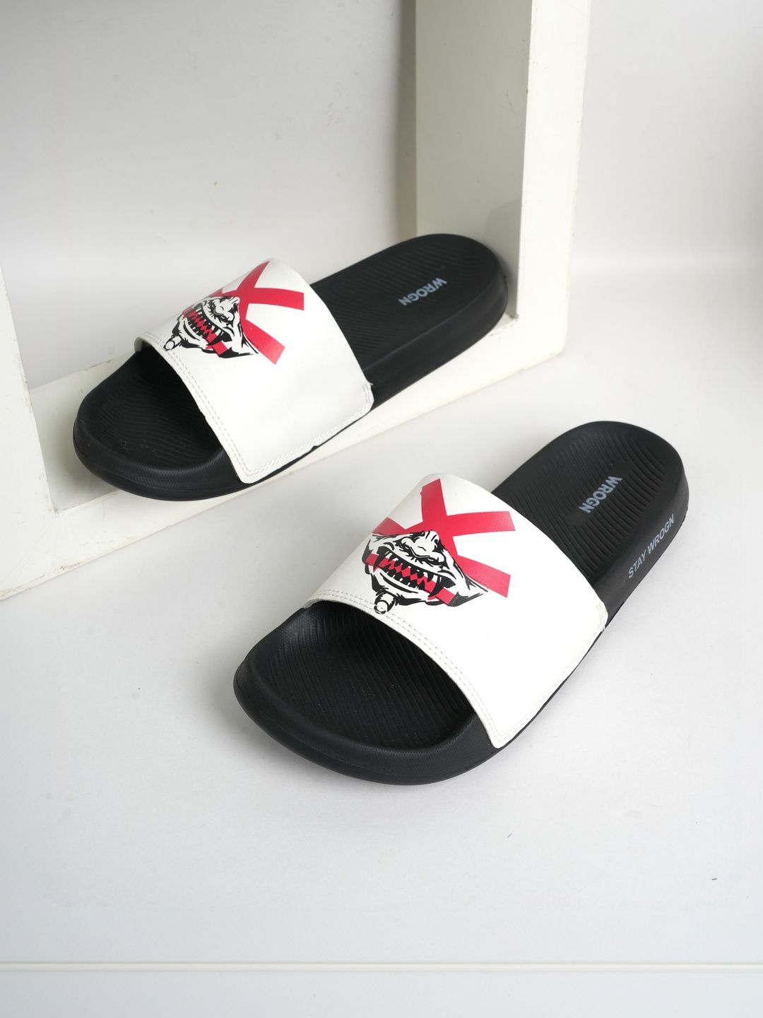 WROGN Men Printed Sliders