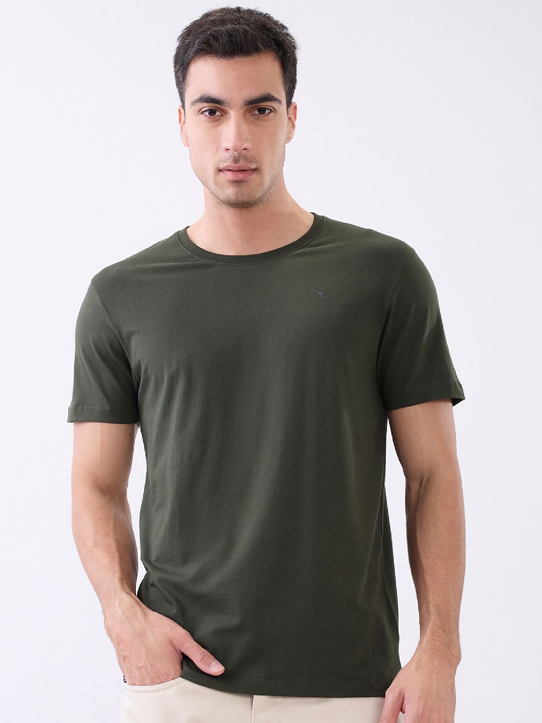 トップス 808 Buy Street 808 by Pantaloons Round Neck Short Sleeves Regular Fit
