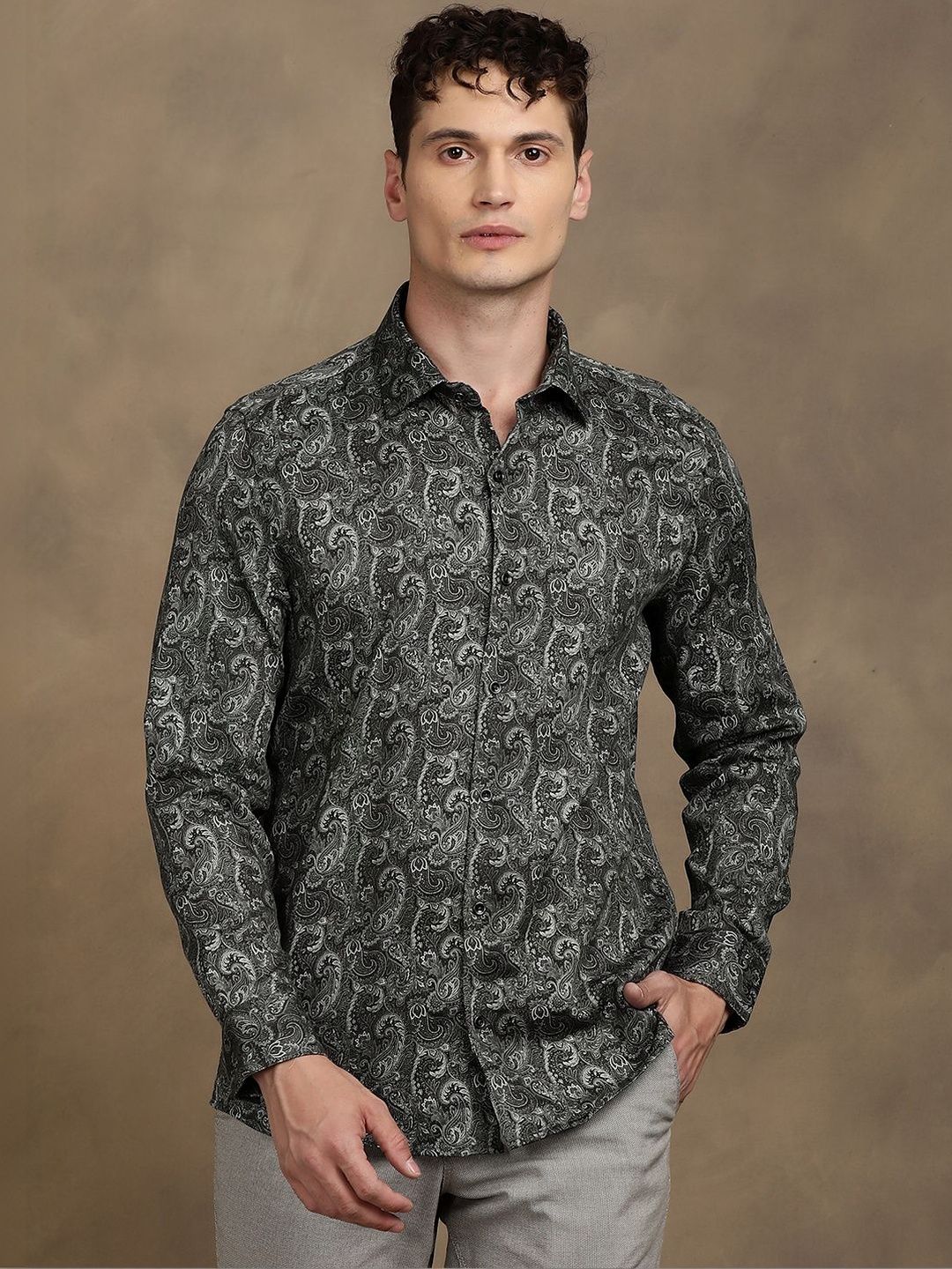 Turtle Men Classic Slim Fit Printed Casual Shirt