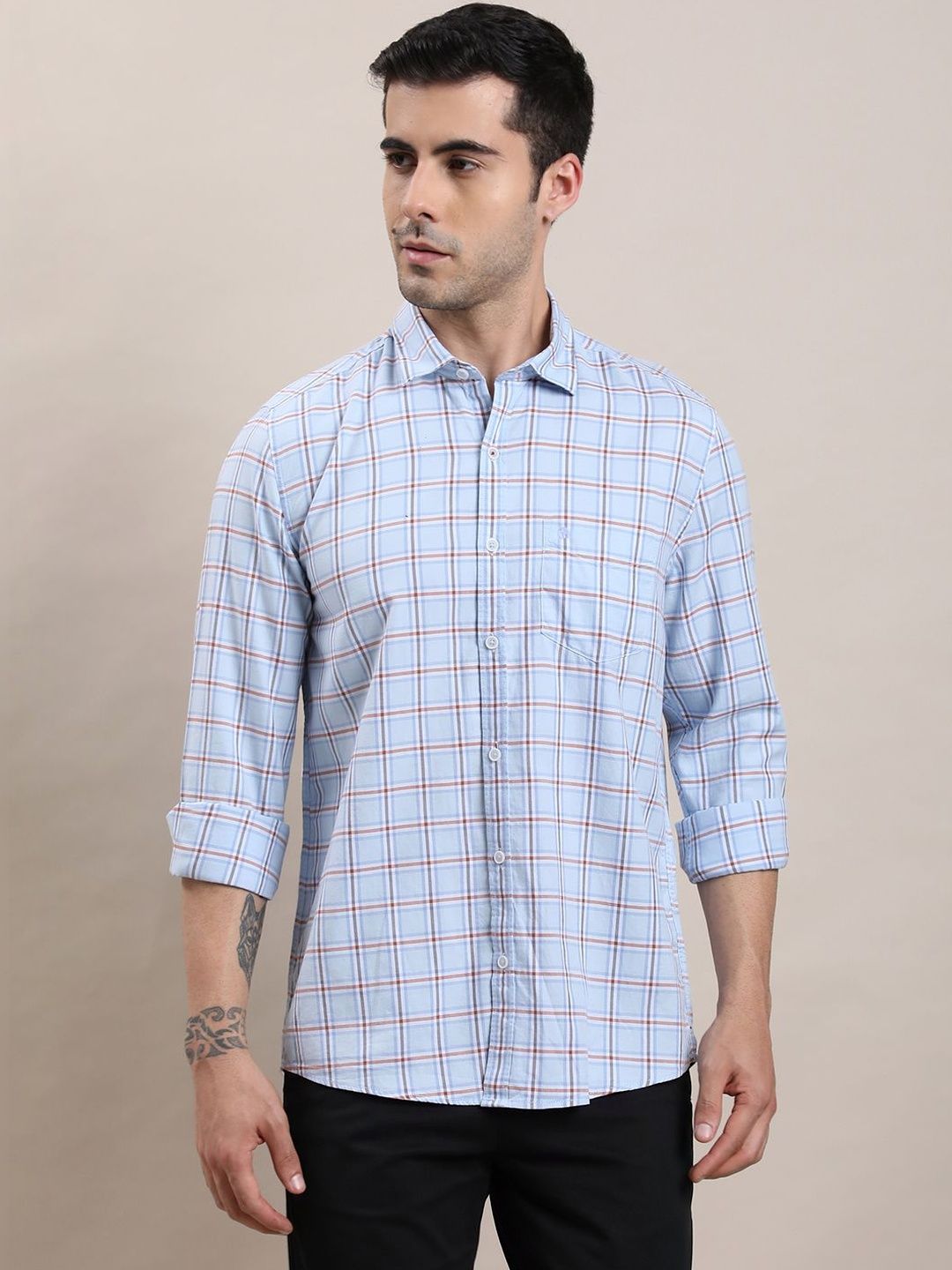 Turtle Men Relaxed Slim Fit Checked Casual Shirt