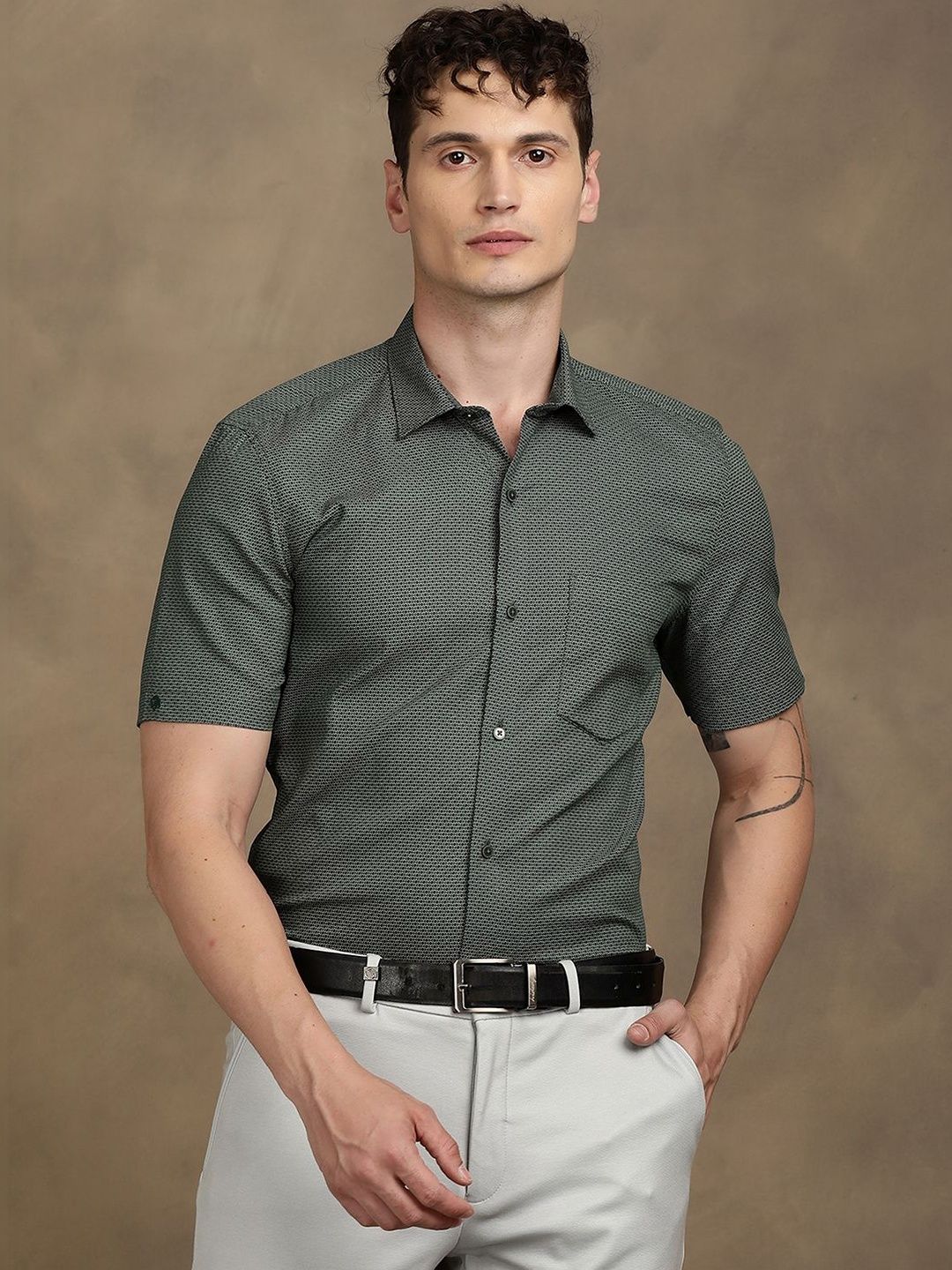 Turtle Men Standard Casual Shirt
