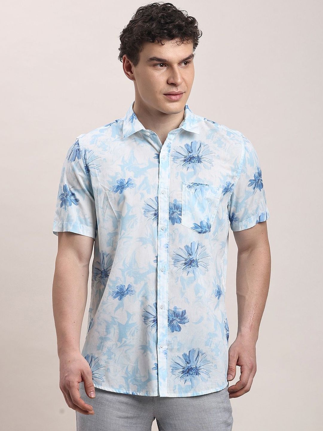Turtle Men Relaxed Slim Fit Floral Printed Casual Shirt