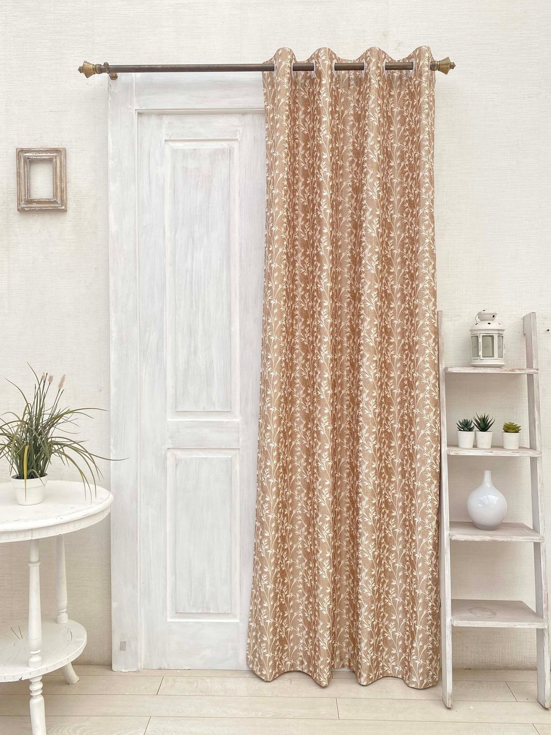 Ariana Rust & Rust Floral Door Curtain