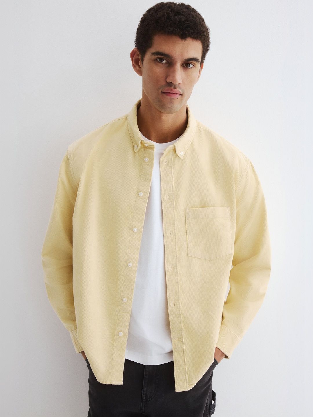 Regular Fit Corduroy Shirt H&M Regular Fit Corduroy Shirt