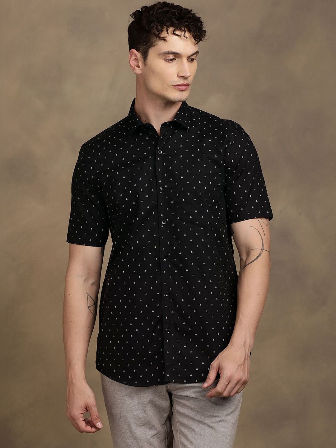 Turtle Men Standard Printed Casual Shirt