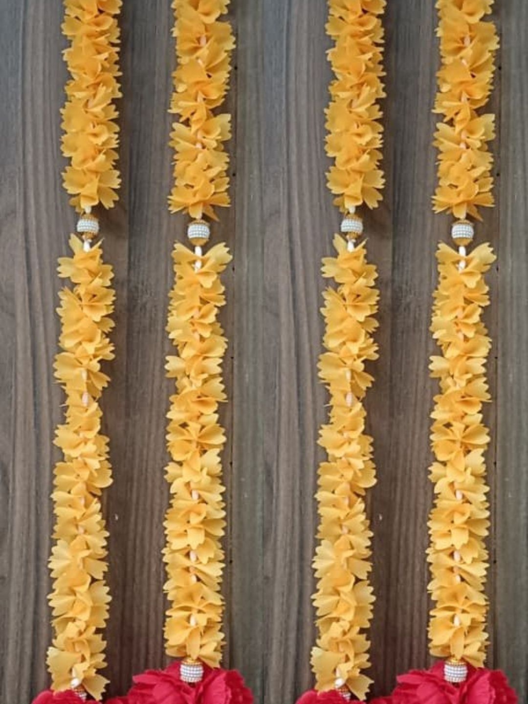 Nutts 4Pcs Red & Yellow Textured Papergajra Garlands