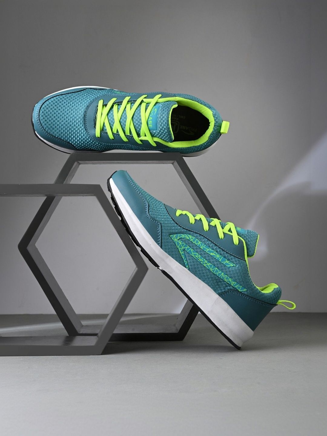 PRO ASE Men Running Non-Marking Shoes