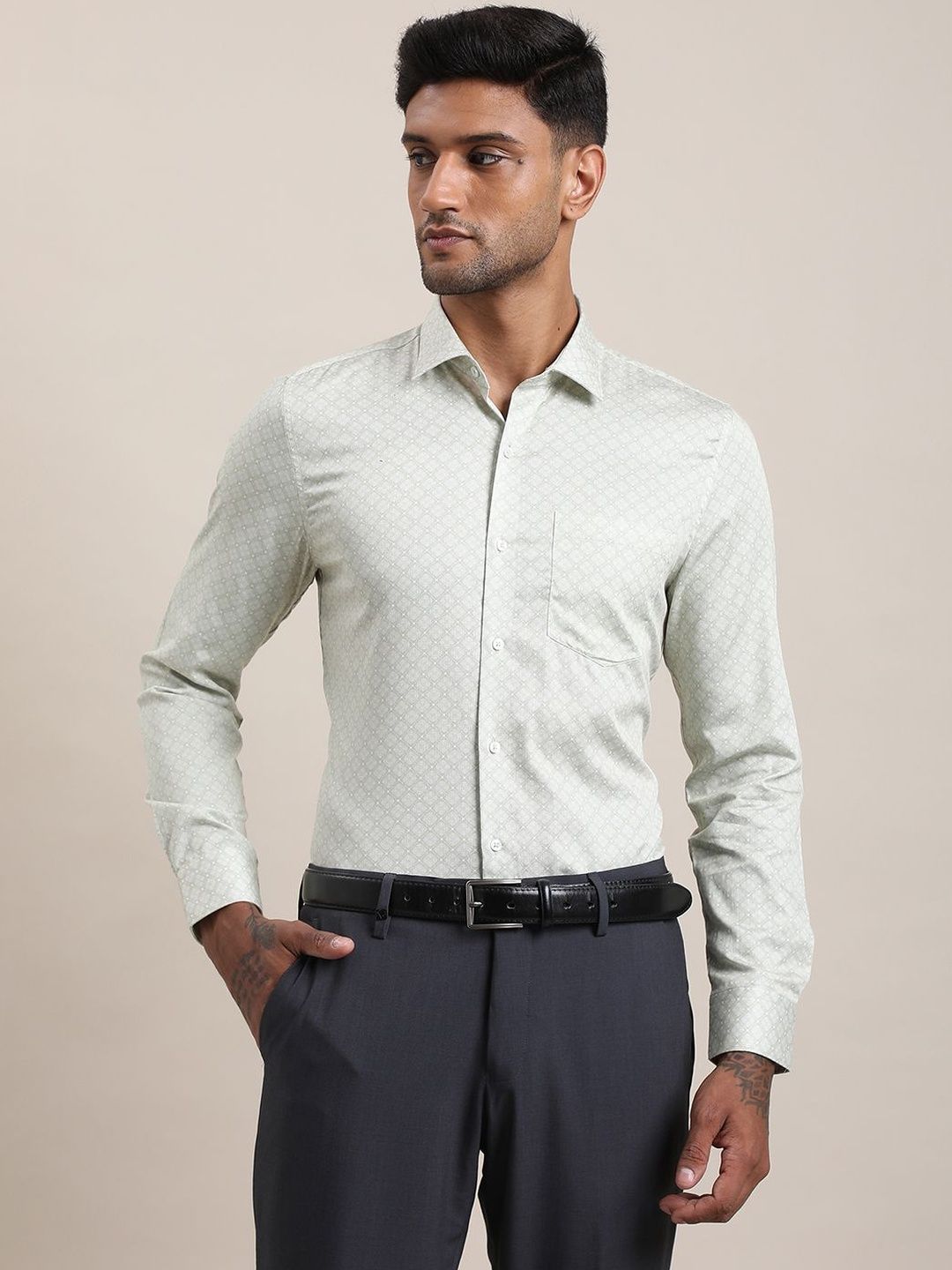 Turtle Men Standard Slim Fit Printed Formal Shirt