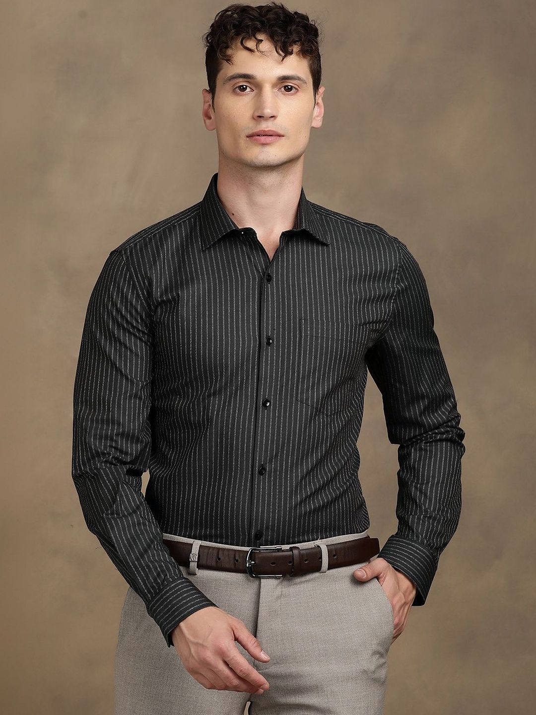 Turtle Men Standard Slim Fit Striped Casual Shirt