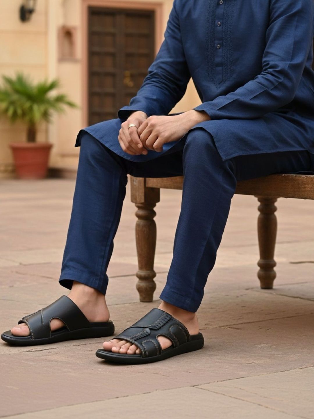Unisoft Men Slip-On