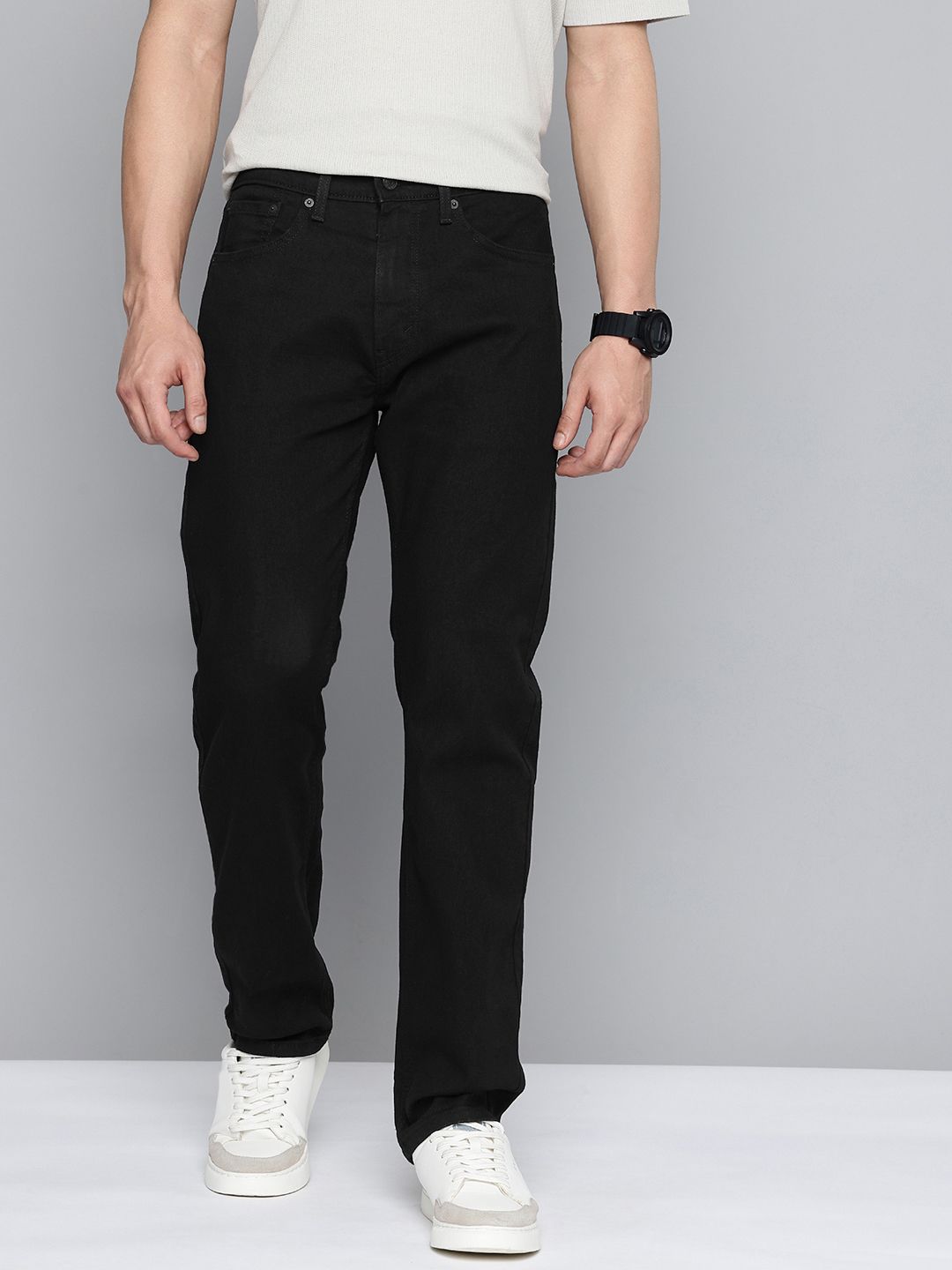 Levis Men 505 Straight Fit Stretchable Jeans