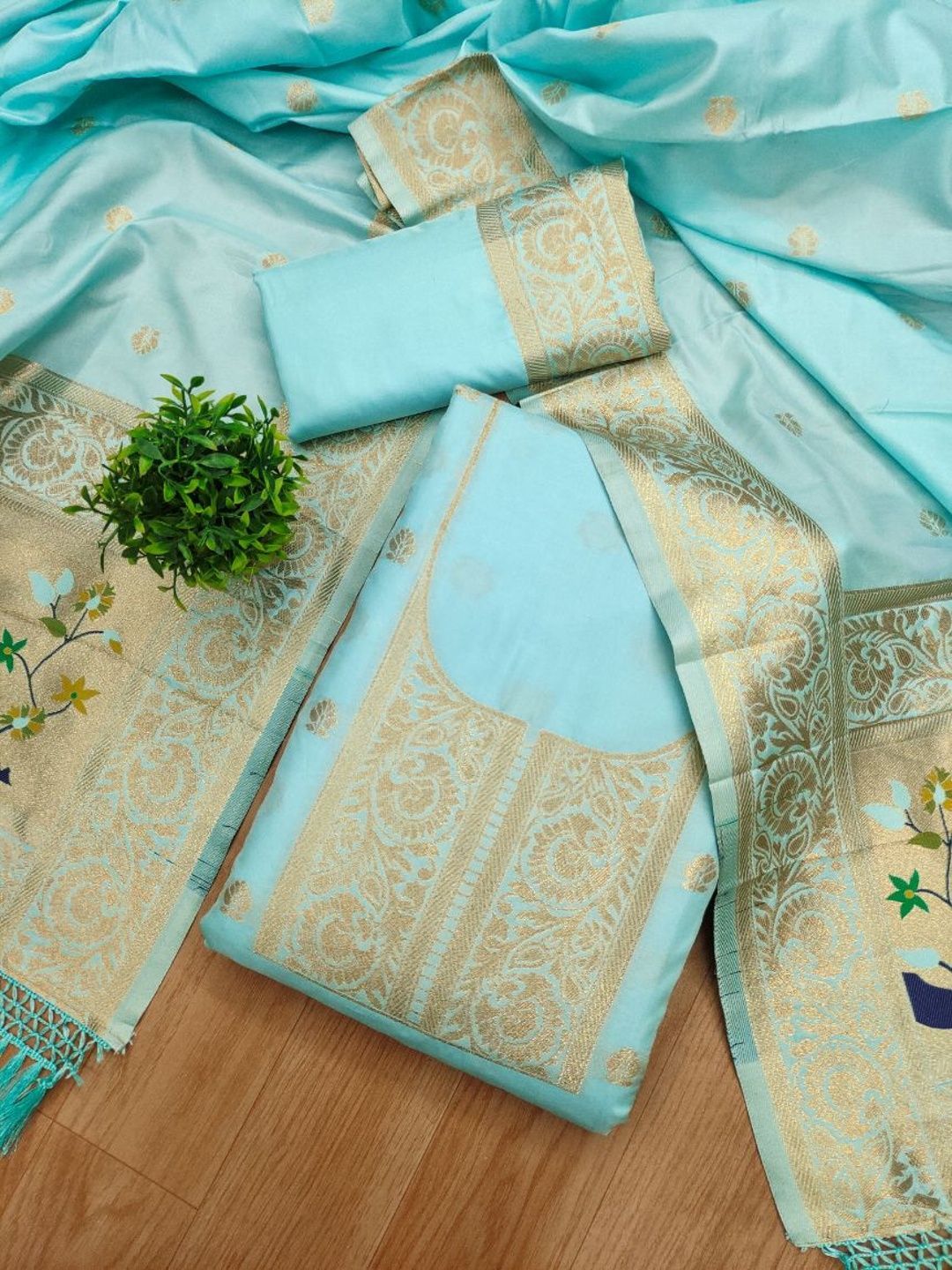 HERE&NOW Pure Silk Unstitched Dress Material