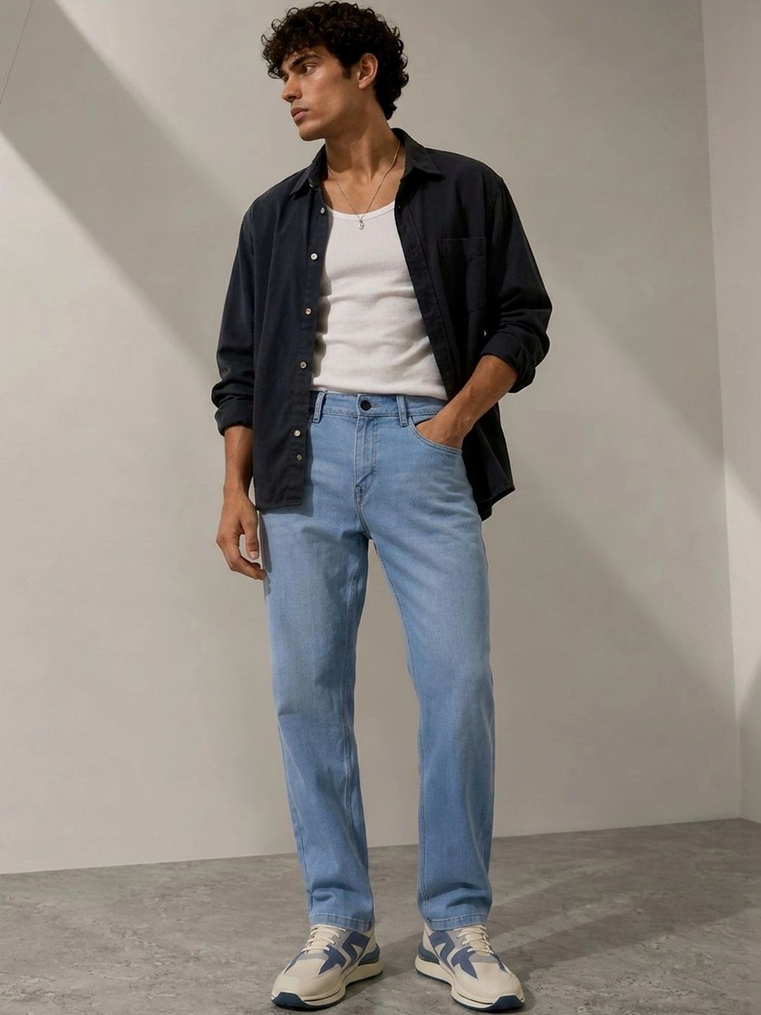 Styli Men Mid-Rise Light Fade Stretchable Jeans
