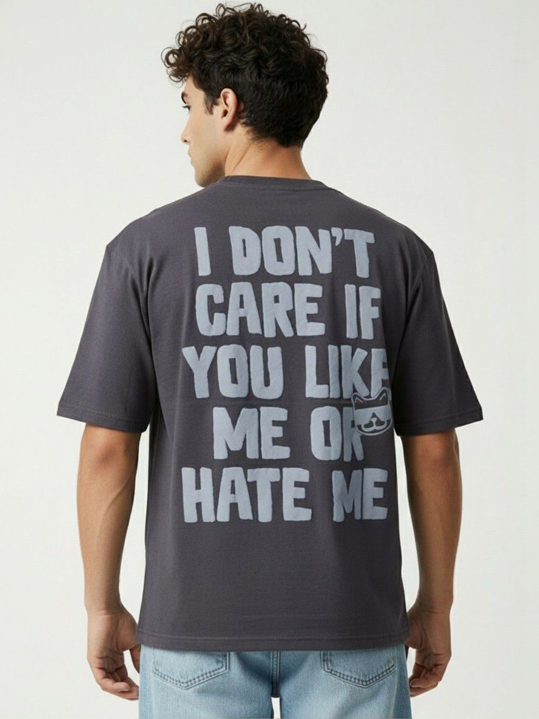 glitchez Men Typography Printed T-shirt