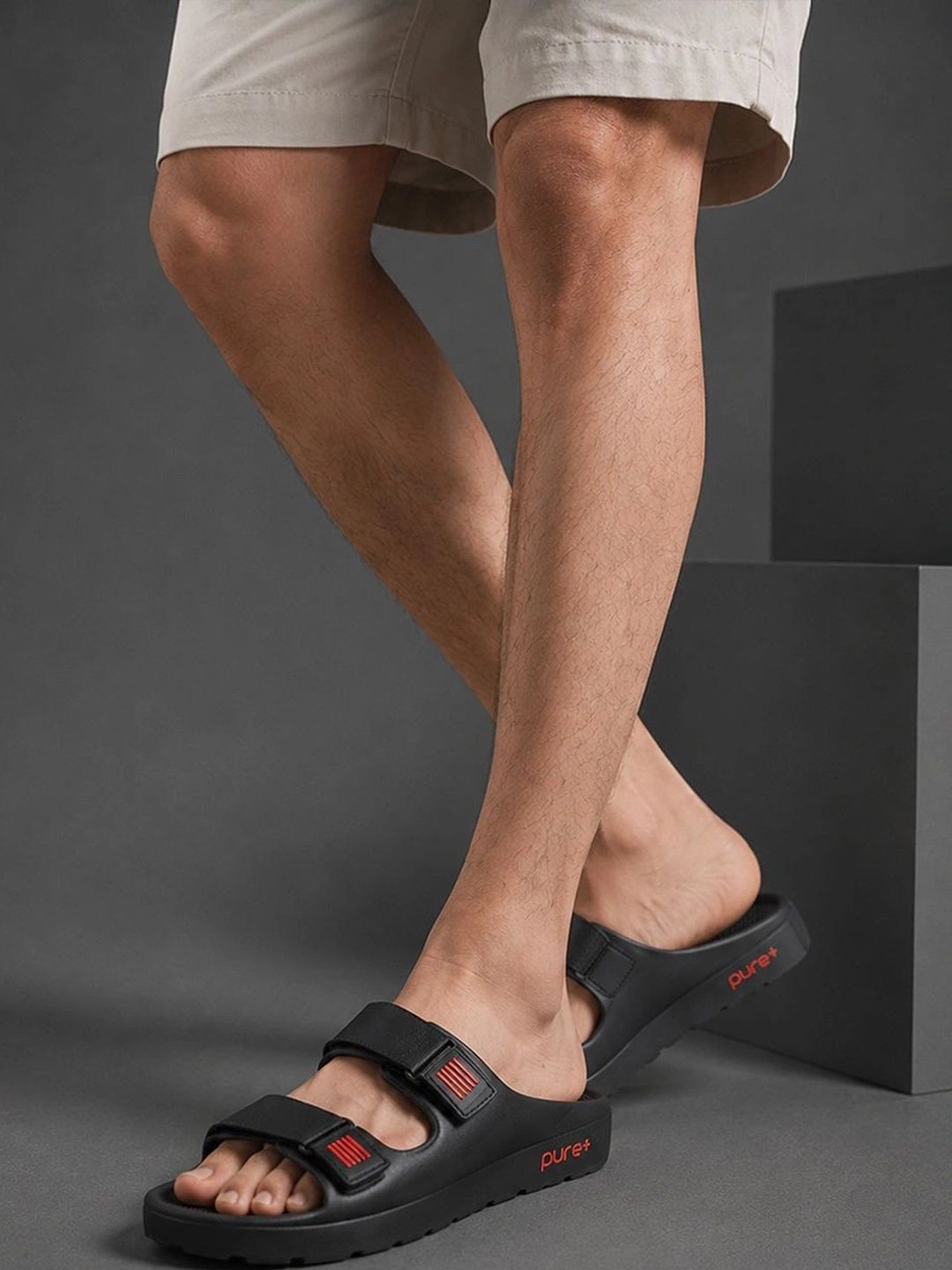 WELCOME Men Lightweight & Comfortable Arch Support Durable Anti-Skid Slippers