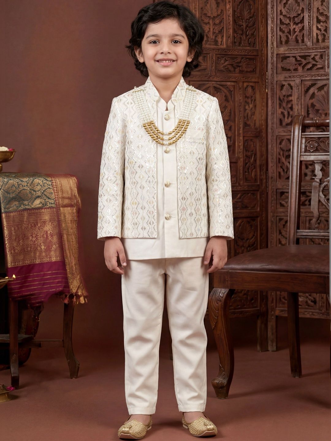 Sangria Boys Chevron Sequined Sherwani Set With Jacket & Necklace