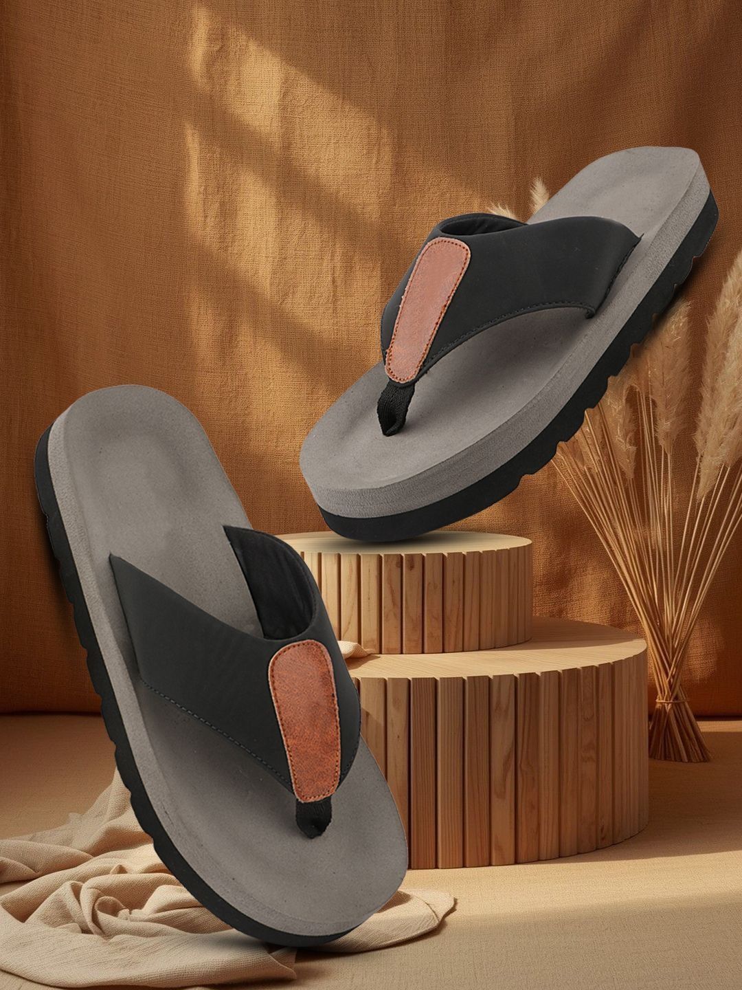 glitchez Men Rubber Thong Flip-Flops