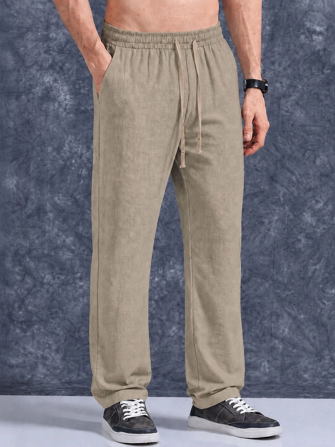 COMBRAIDED Men Relaxed Fit Joggers