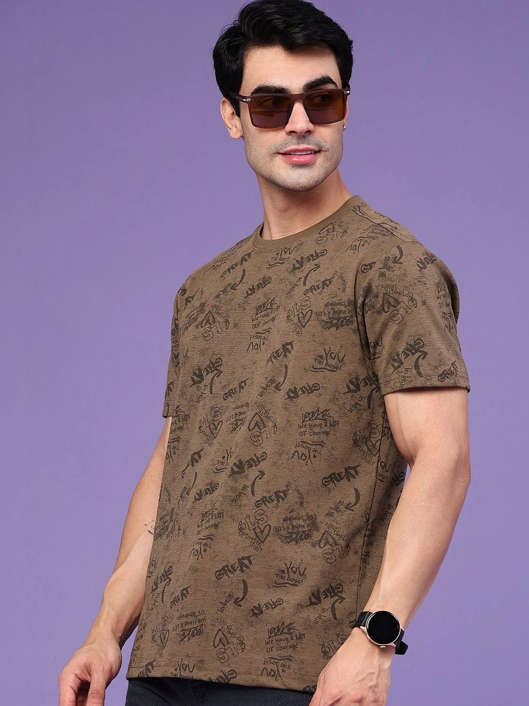 V-Mart Men Typography Printed T-shirt