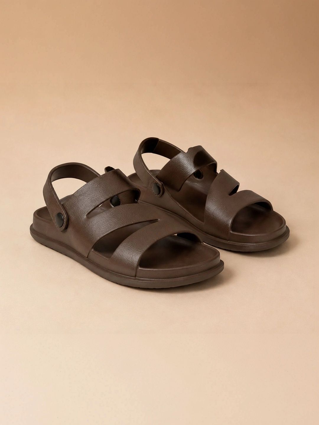 Roadster Men Comfort Sandals