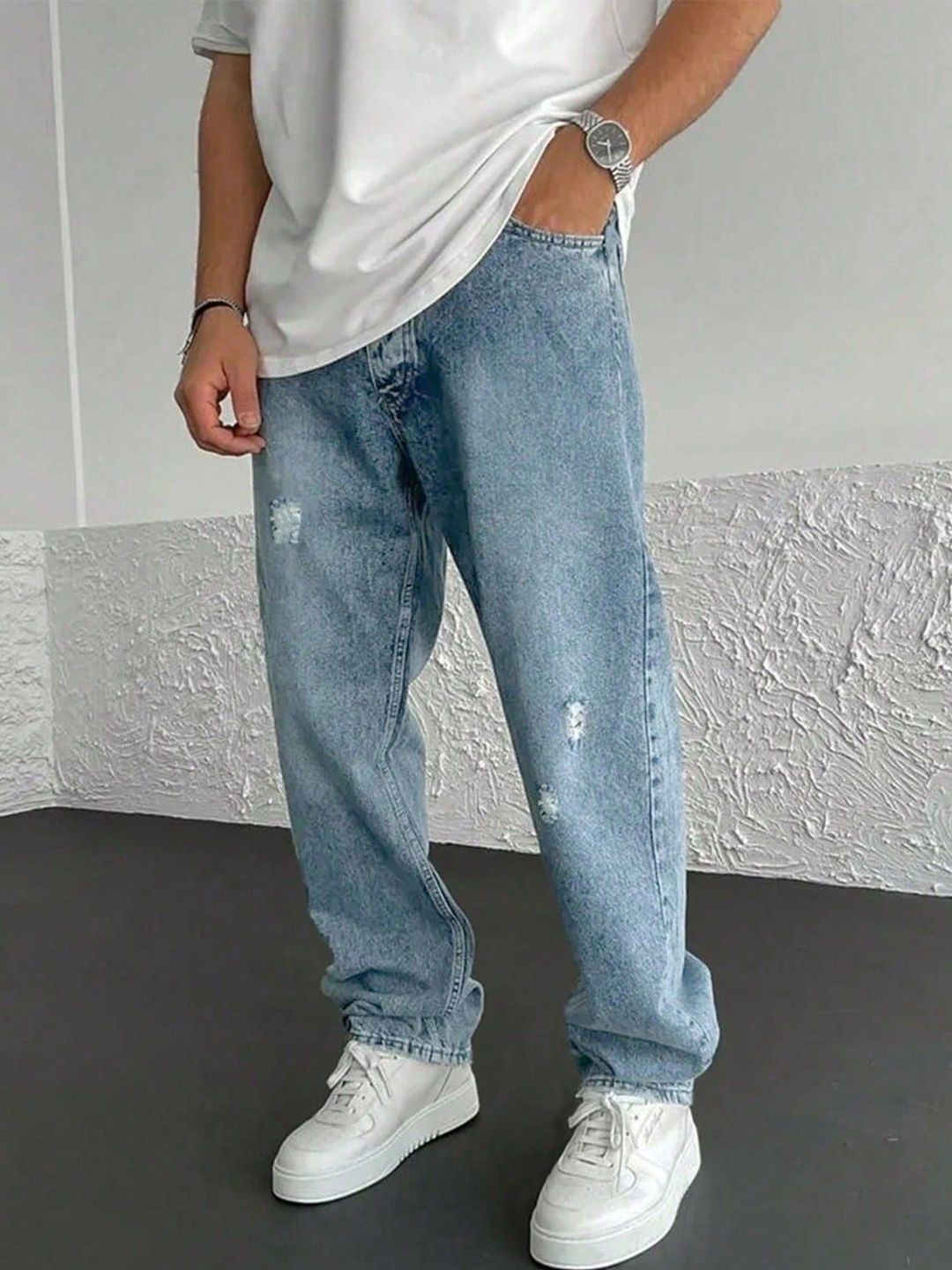 Encrypt Men Regular Fit High-Rise Low Distress Jeans