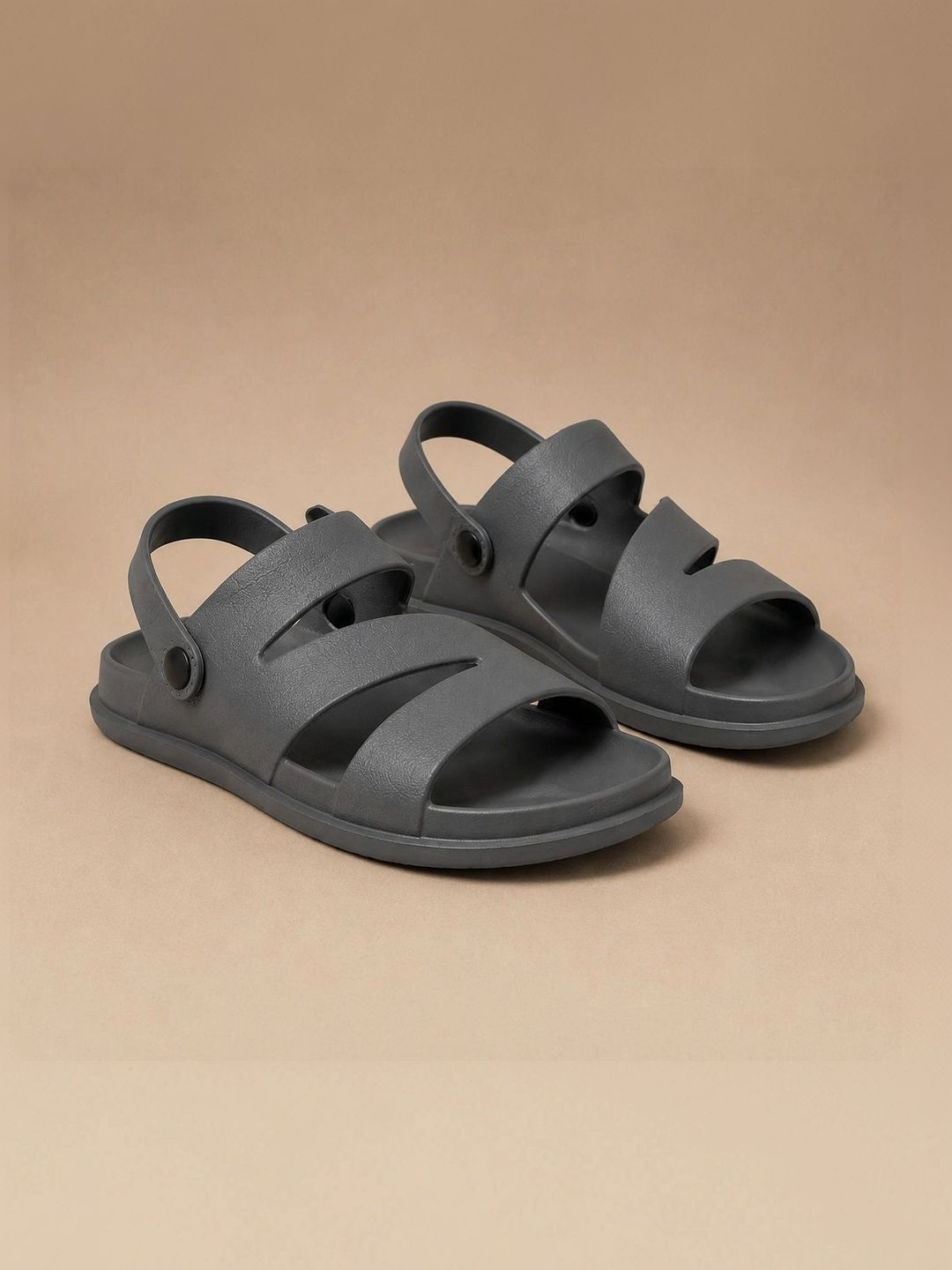 Roadster Men Comfort Sandals