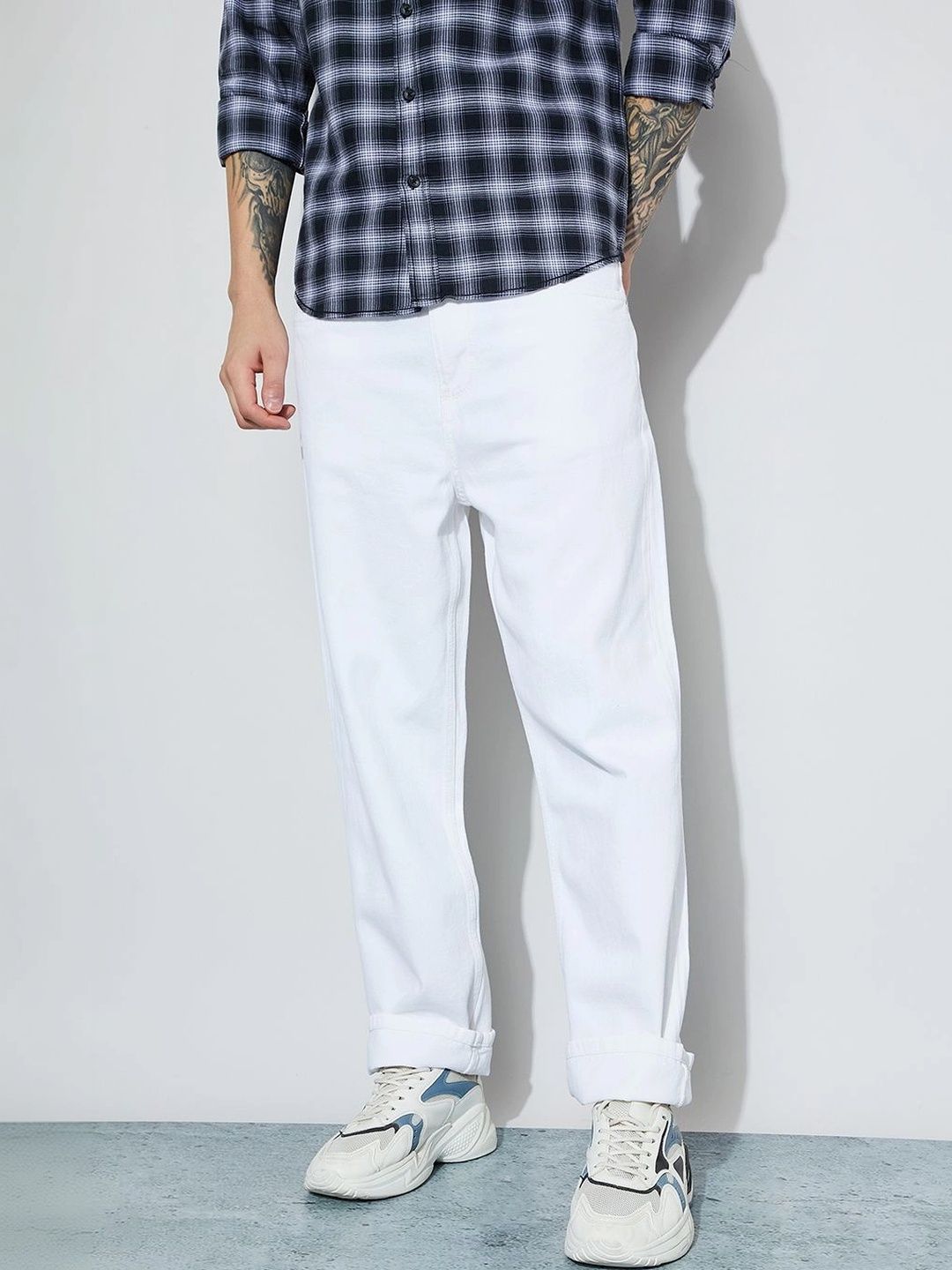 Forca by Lifestyle Men Mid-Rise Cuffed Hem Jeans