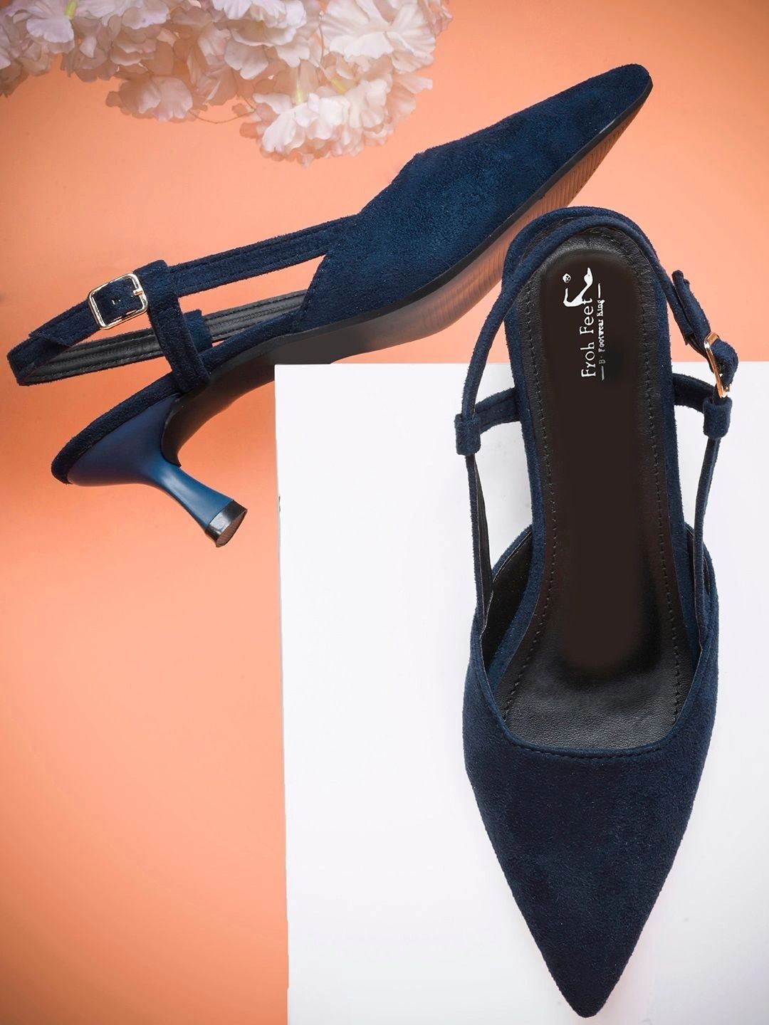 Froh Feet Kitten Pumps