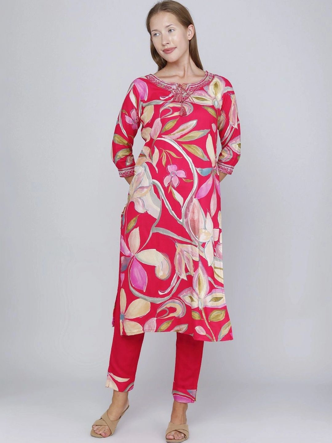 V-Mart Floral Printed Tunic with Trousers
