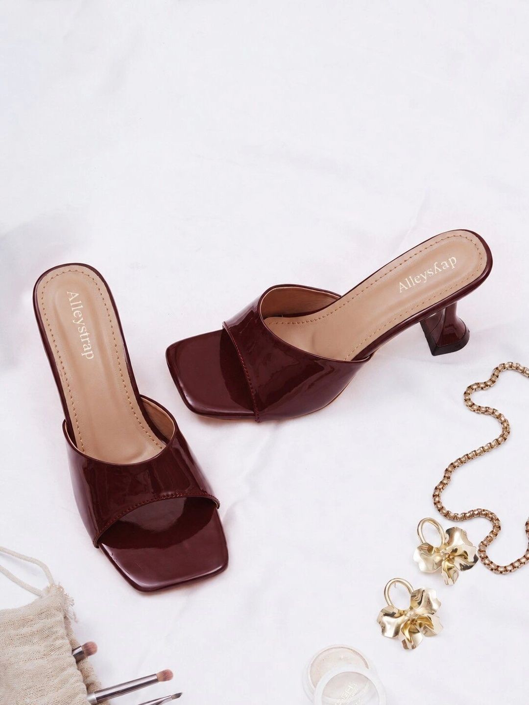 ALLEYSTRAP ALLEYSTRAP Slim Heeled Mules