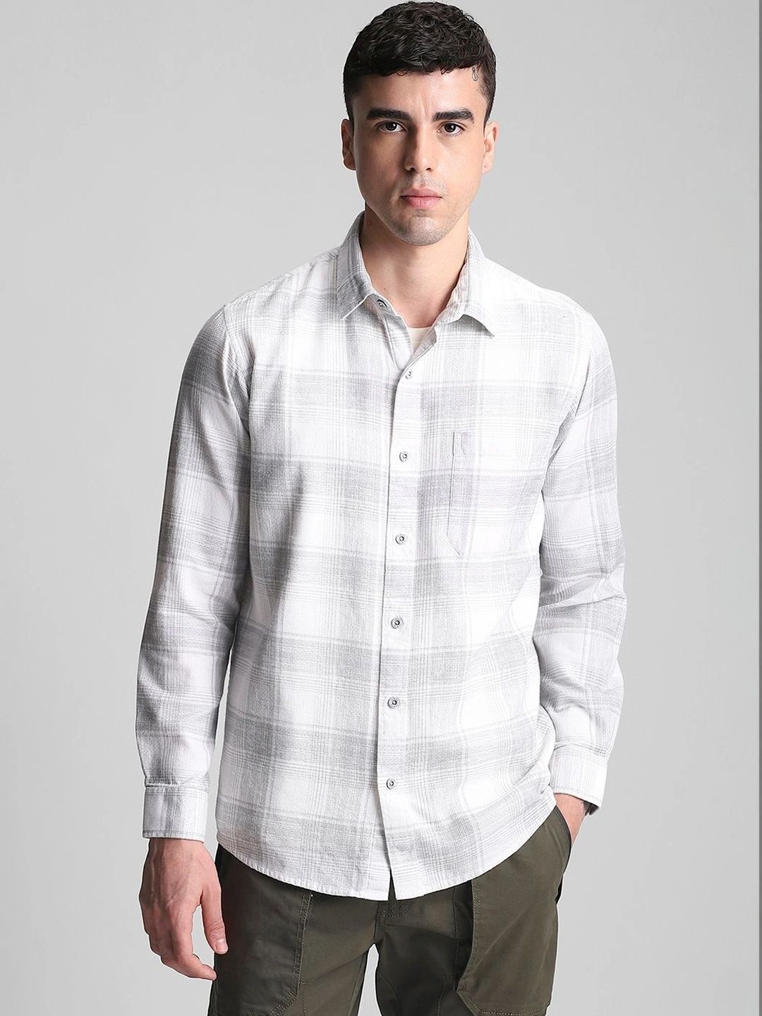 Klub Fox Men Checked Casual Shirt