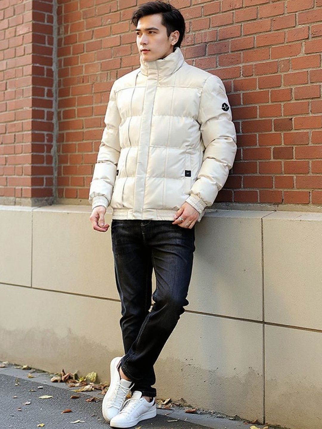 HERE&NOW Men White Solid Cotton Mock Collar Long Sleeves Puffer Jackets