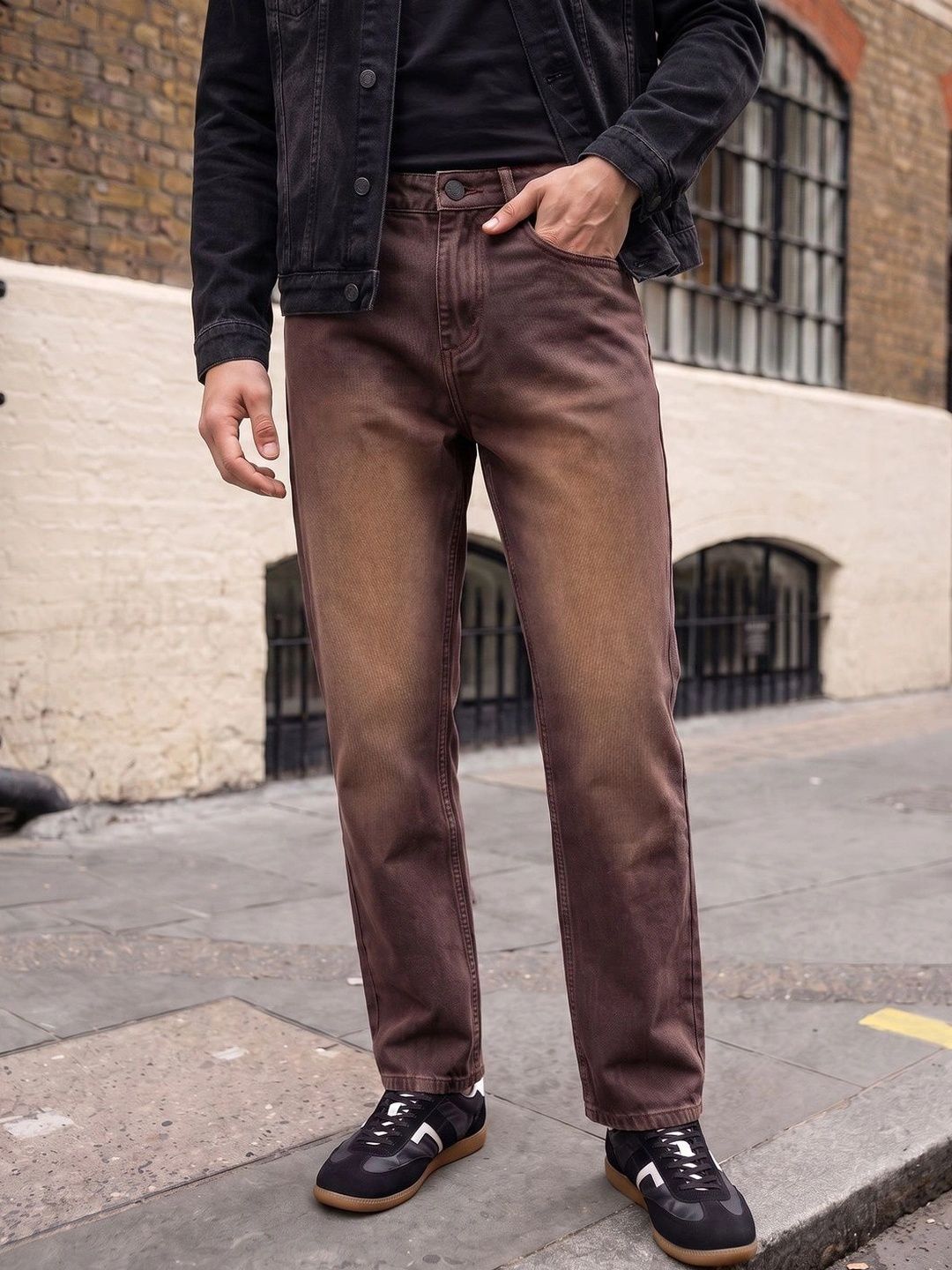 Urbano Fashion Men Relaxed Fit Mid-Rise Light Fade Jeans