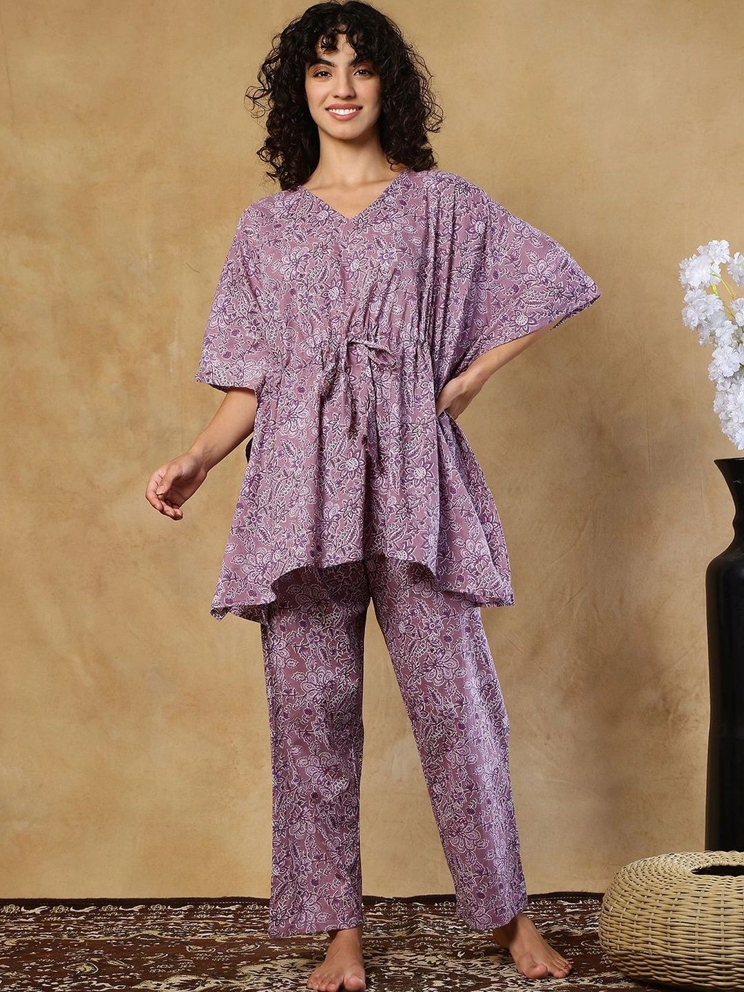 TAG 7 PLUS Women Printed Night suit